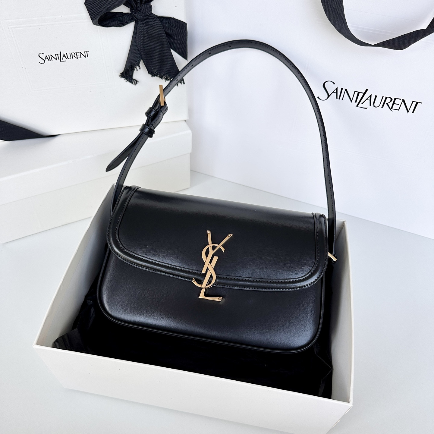 YSL Solferino Medium 24.5 x 15 x 8.5 CM