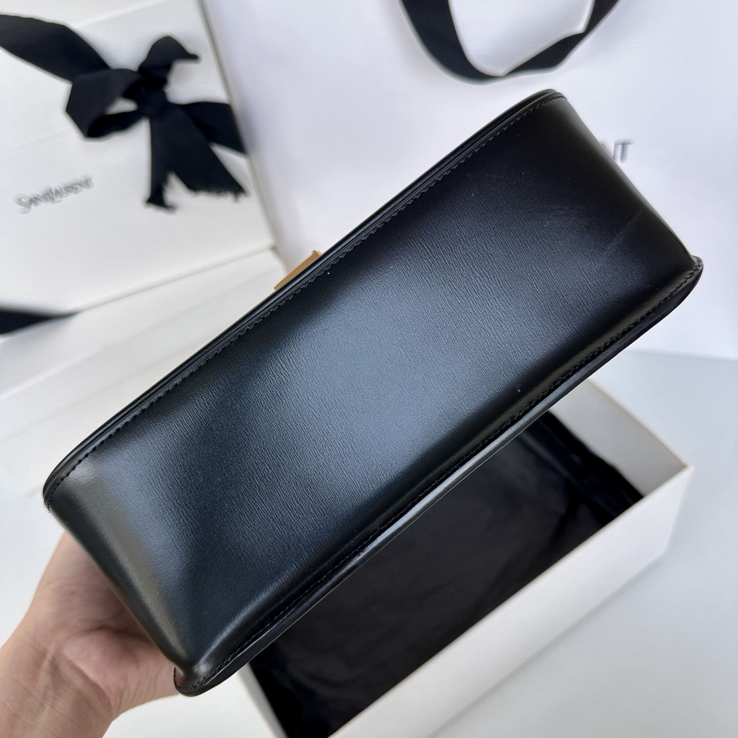 YSL Solferino Medium 24.5 x 15 x 8.5 CM