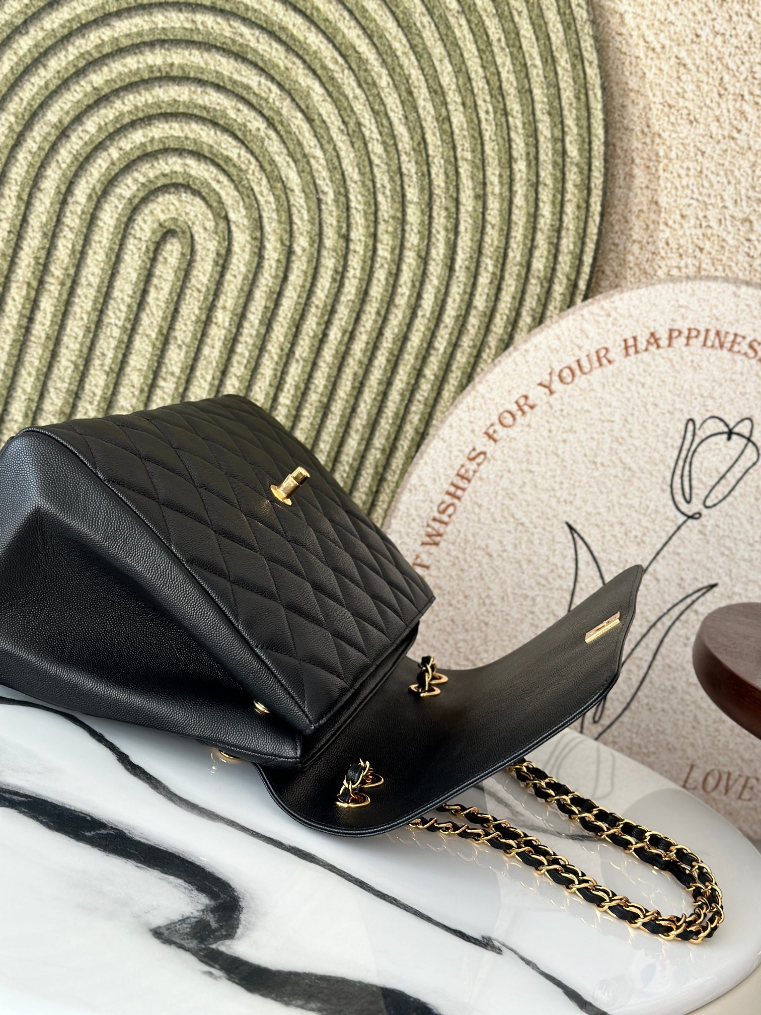 Chanel shoulder chain bag  33x11x23cm