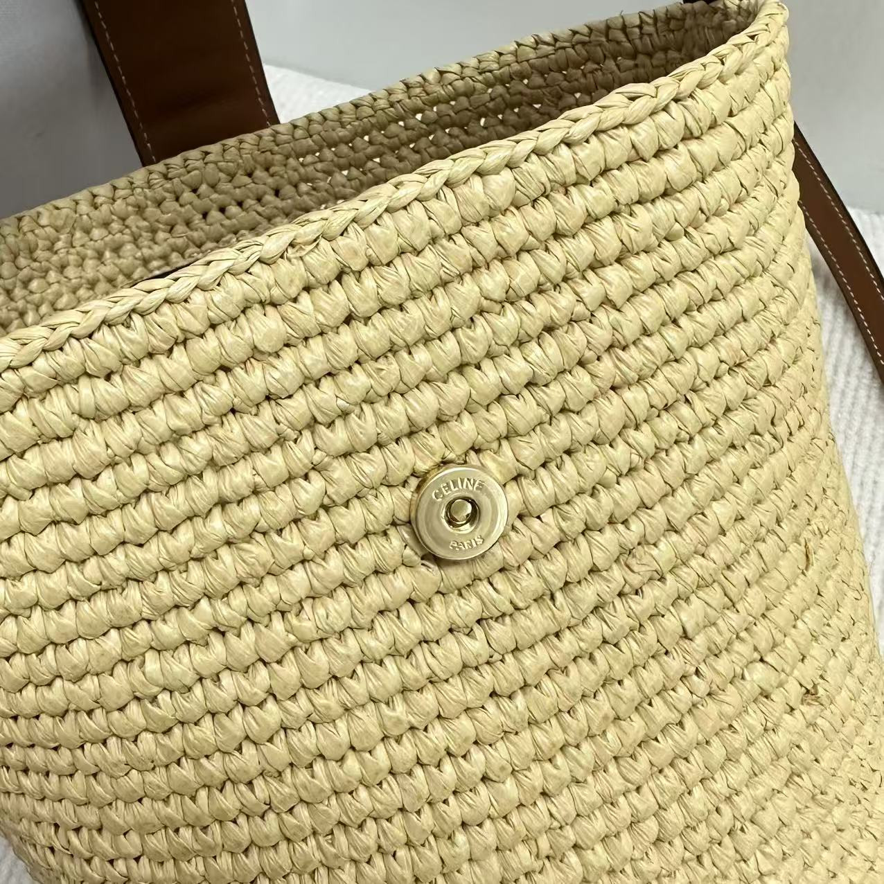 Celine MINI BUCKET LOUISE IN RAFFIA 13.5x16x10cm