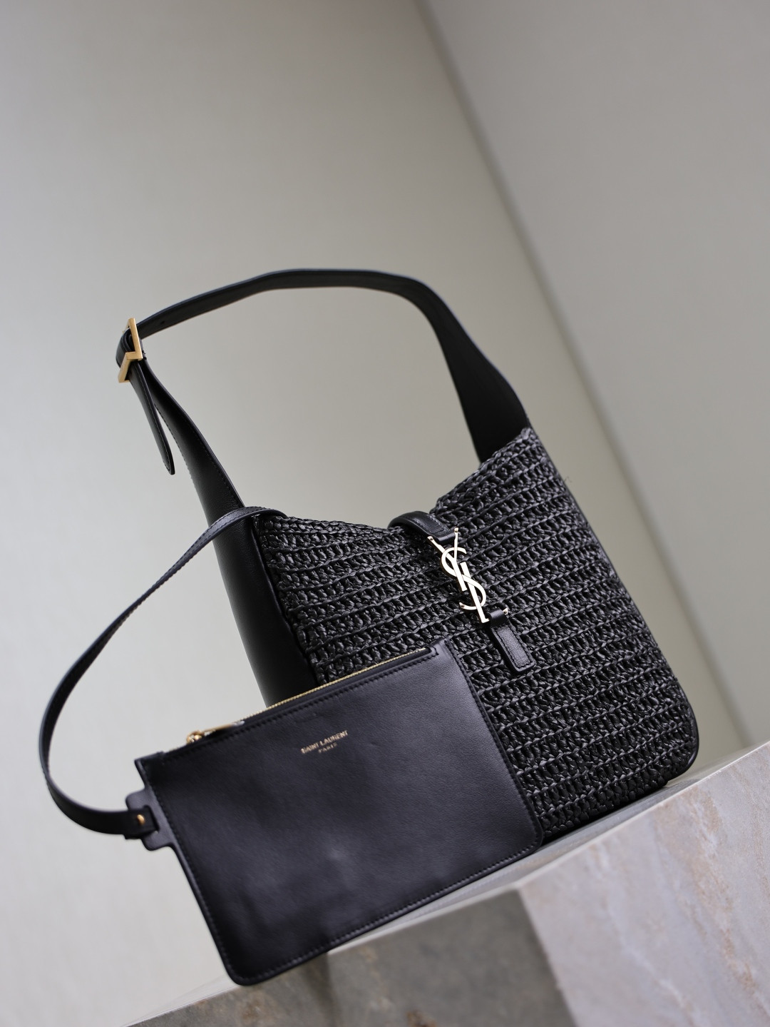 YSL LE 5 À 7 Soft Small (Raffia/Leather) 22x22x7-9cm