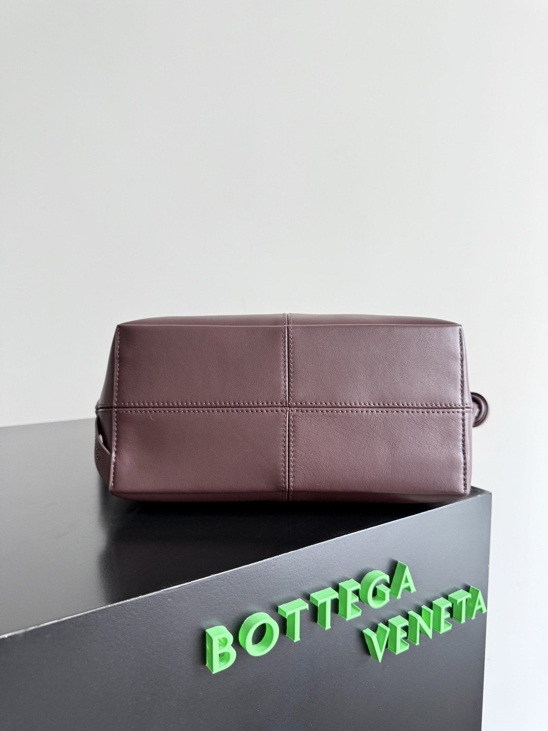 Bottega Veneta Small Sawyer 25x17x12cm