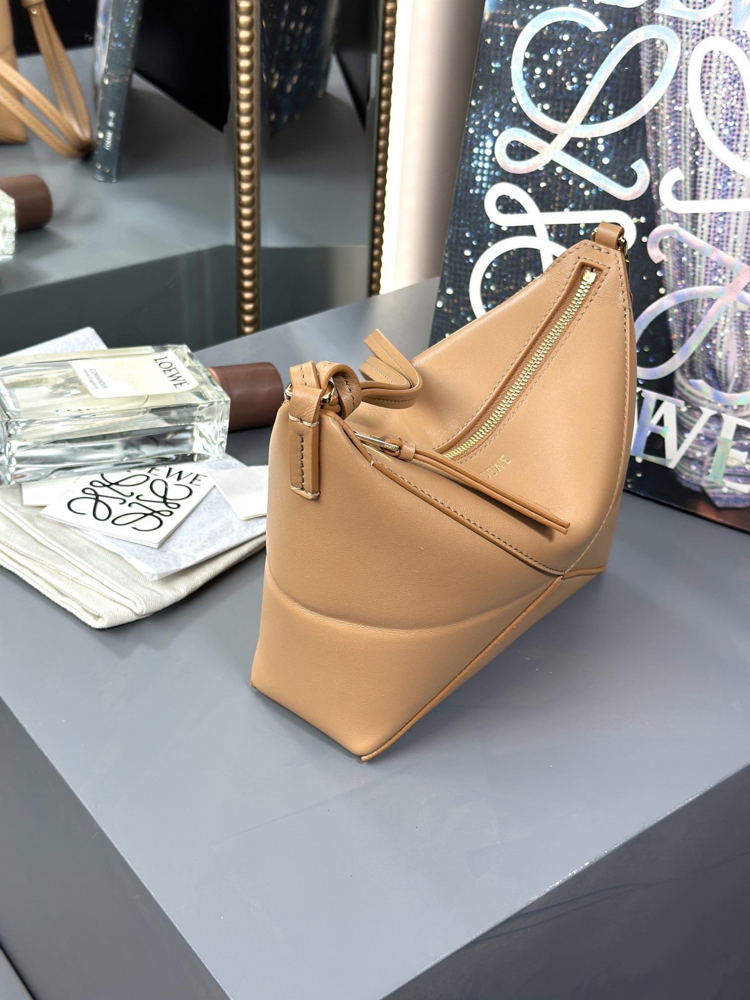 Loewe Puzzle Fold pouch in shiny nappa calfskin 15.5x23x6.5cm