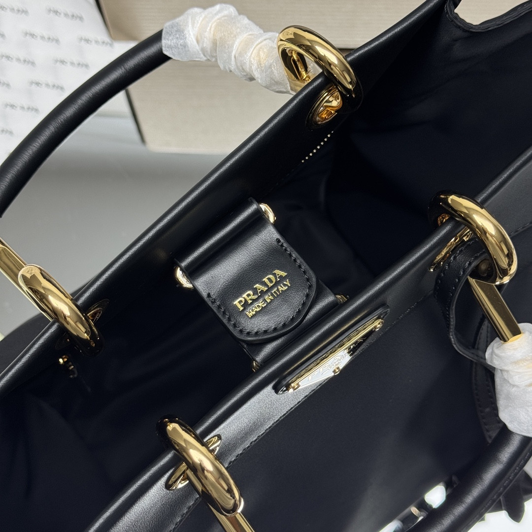 Prada Re-Nylon and leather tote bag 23x28.5x15cm