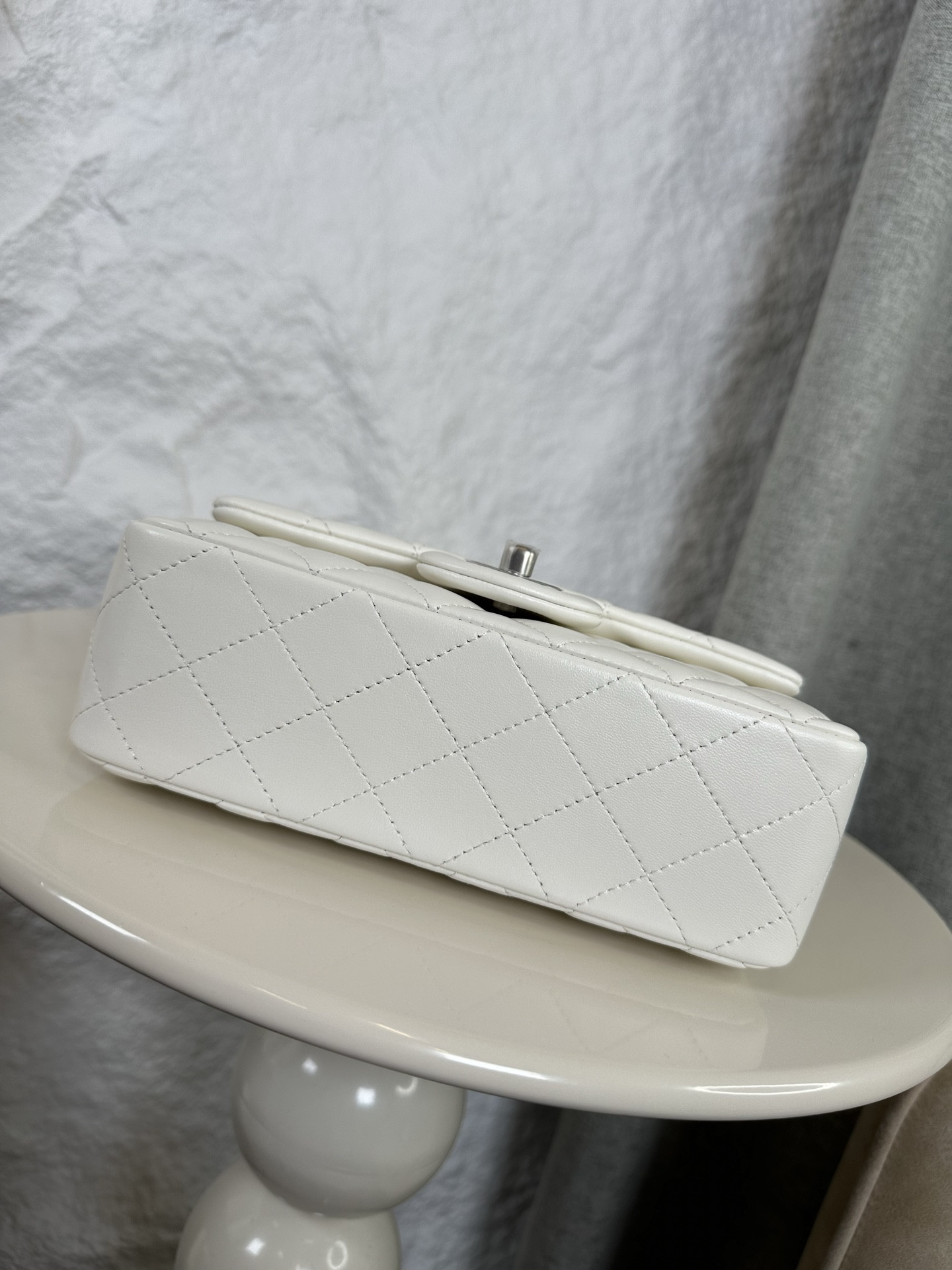 Chanel Mini Flap Bag 20x12x6cm