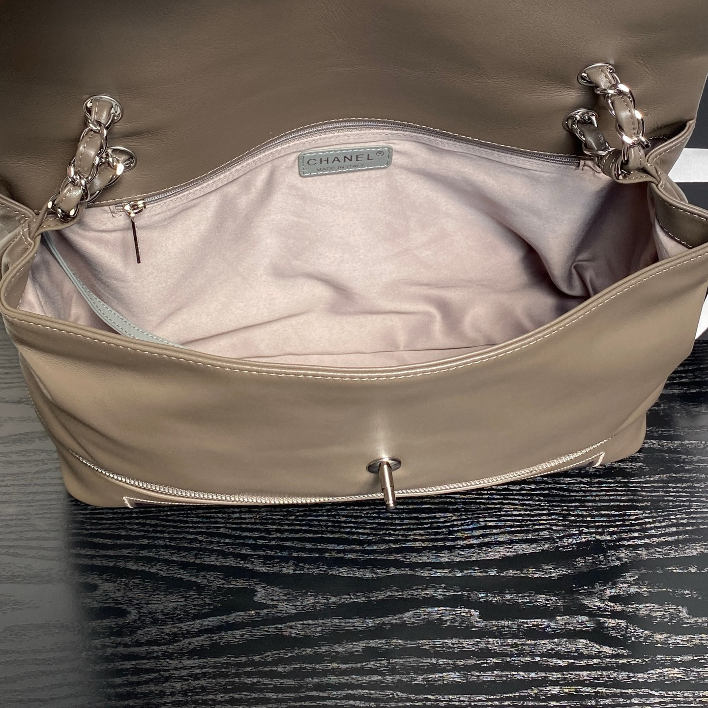 Chanel Vintage Graffiti Tote Airport Bag 36x24x12cm