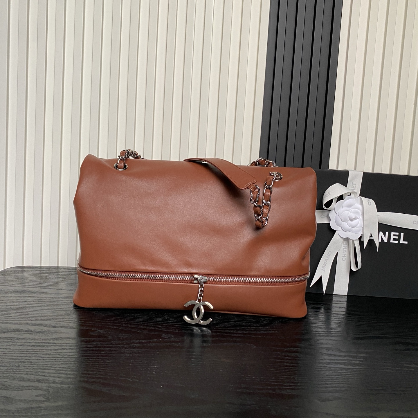 Chanel Vintage Graffiti Tote Airport Bag 36x24x12cm