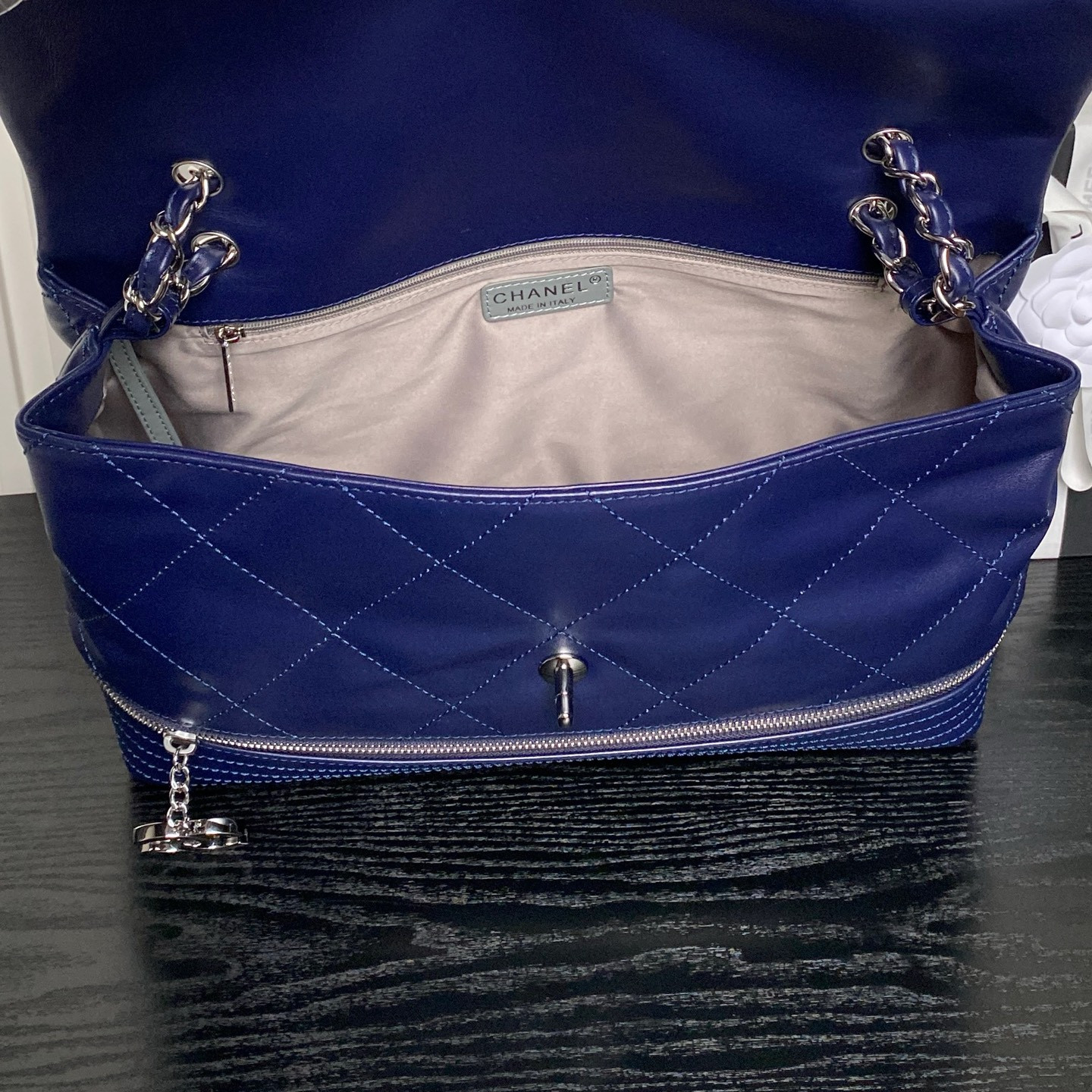 Chanel Vintage Graffiti Tote Airport Bag 36x24x12cm