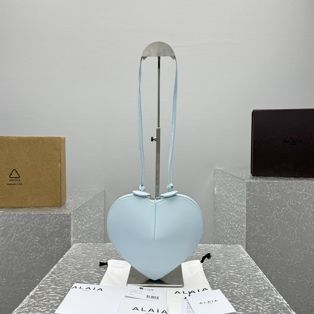 ALAÏA Le Coeur Heart Bag 18.5x20.5x5cm
