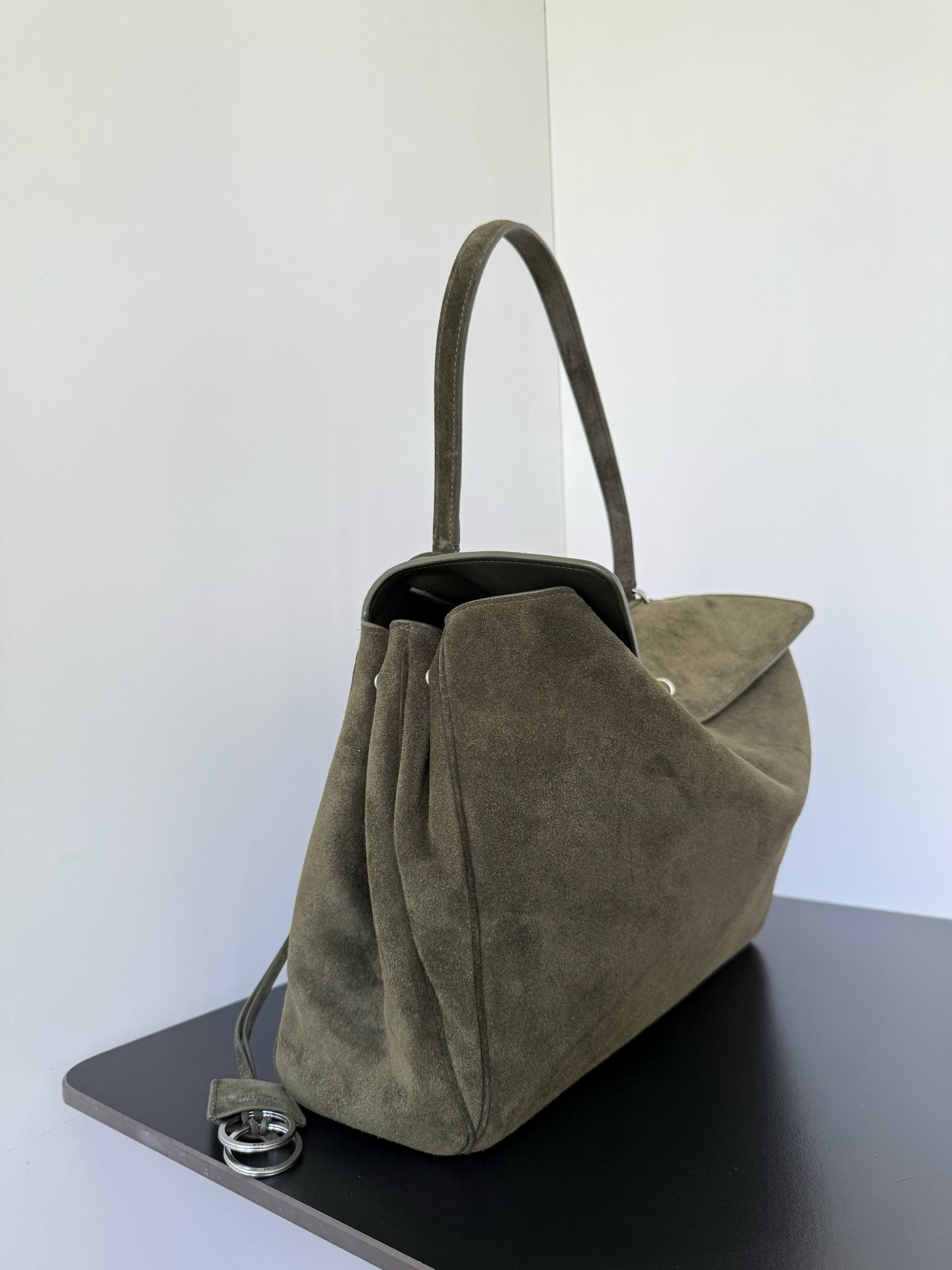 Balenciaga Rodeo Large 39.8x29.9x12.9cm