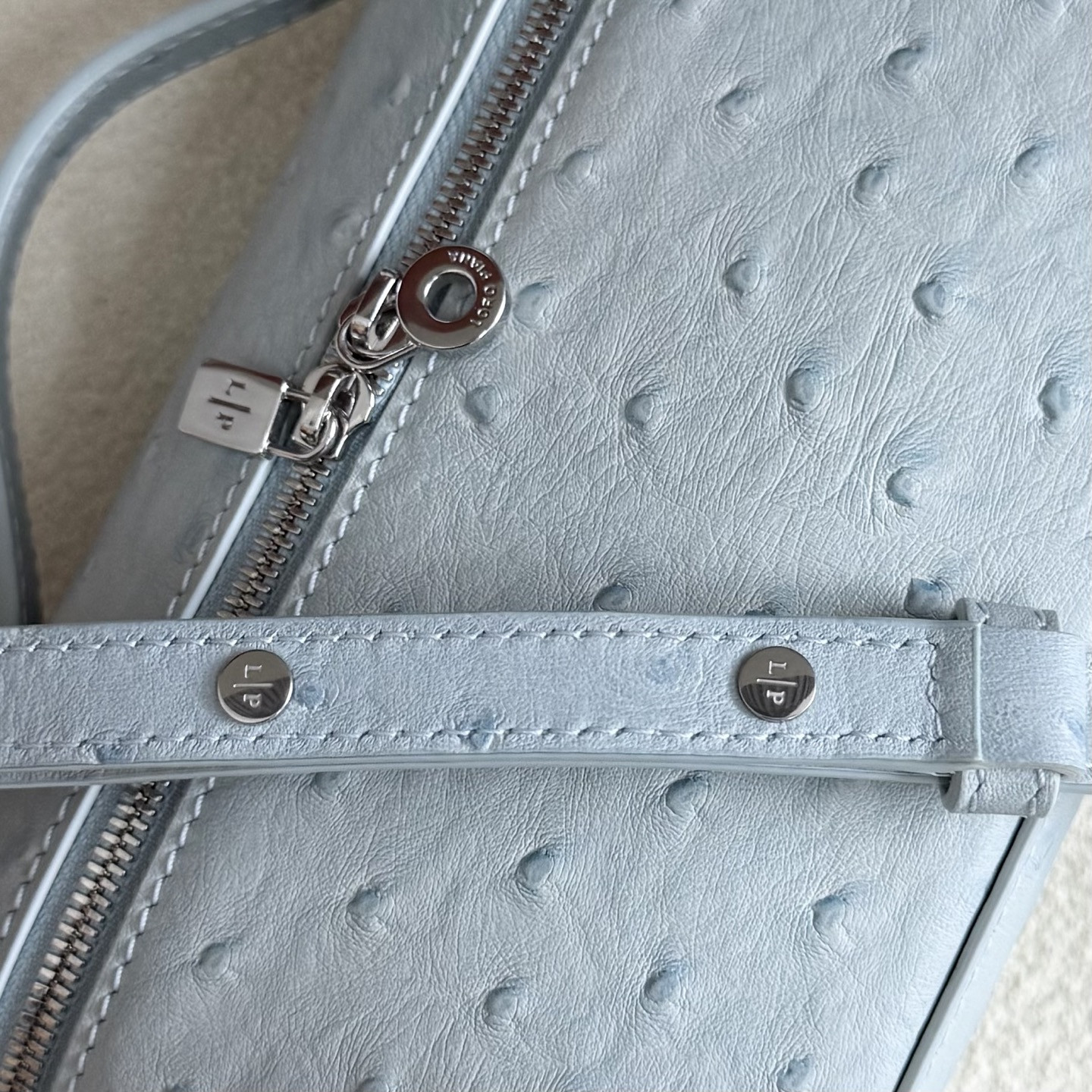 Loro Piana Extra Pocket L19 Ostrich-grained Leather 11 x 19 x 6.5 cm