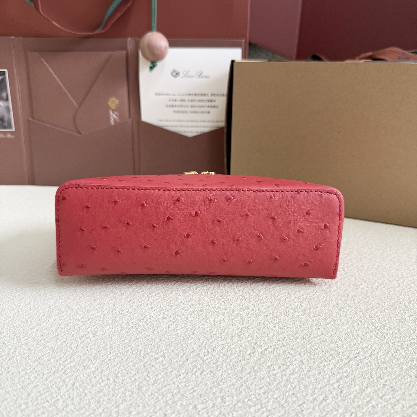 Loro Piana Extra Pocket L19 Ostrich-grained Leather 11 x 19 x 6.5 cm