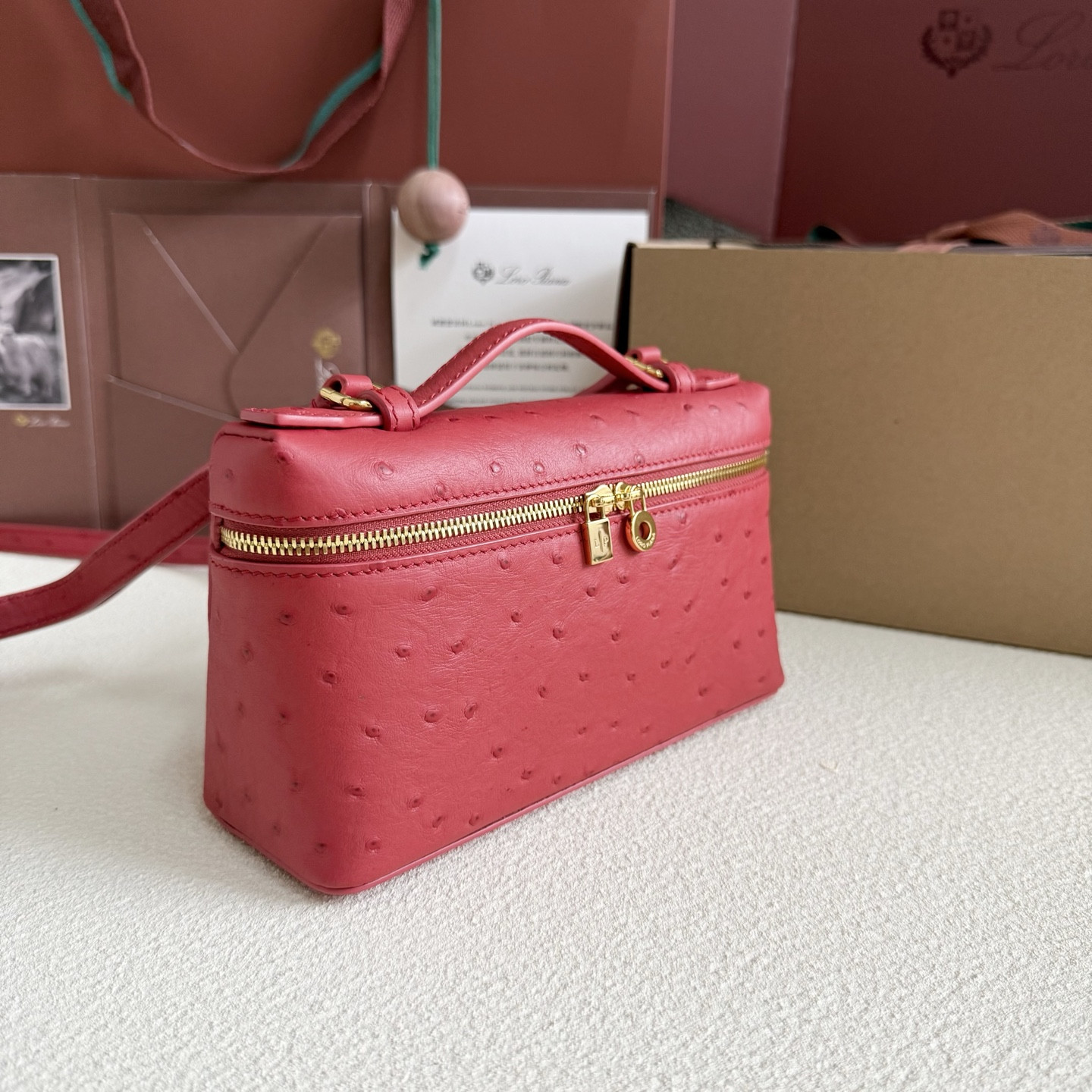 Loro Piana Extra Pocket L19 Ostrich-grained Leather 11 x 19 x 6.5 cm