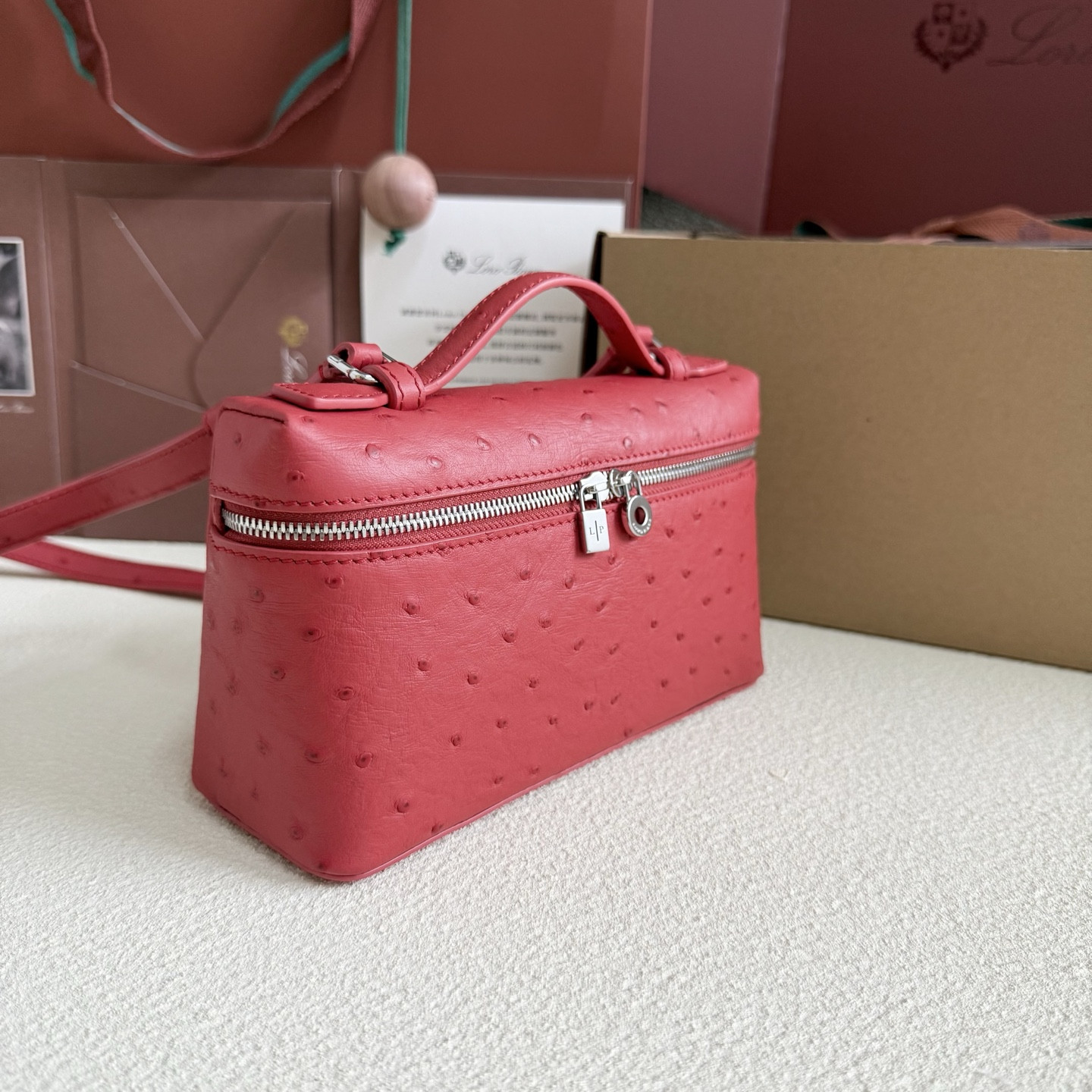 Loro Piana Extra Pocket L19 Ostrich-grained Leather 11 x 19 x 6.5 cm