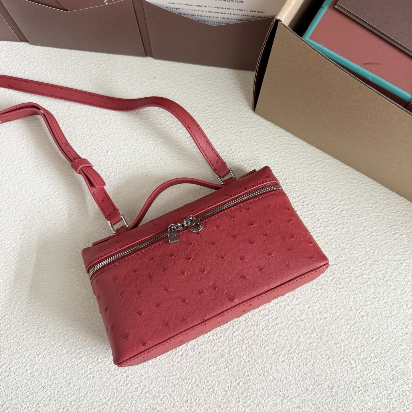 Loro Piana Extra Pocket L19 Ostrich-grained Leather 11 x 19 x 6.5 cm