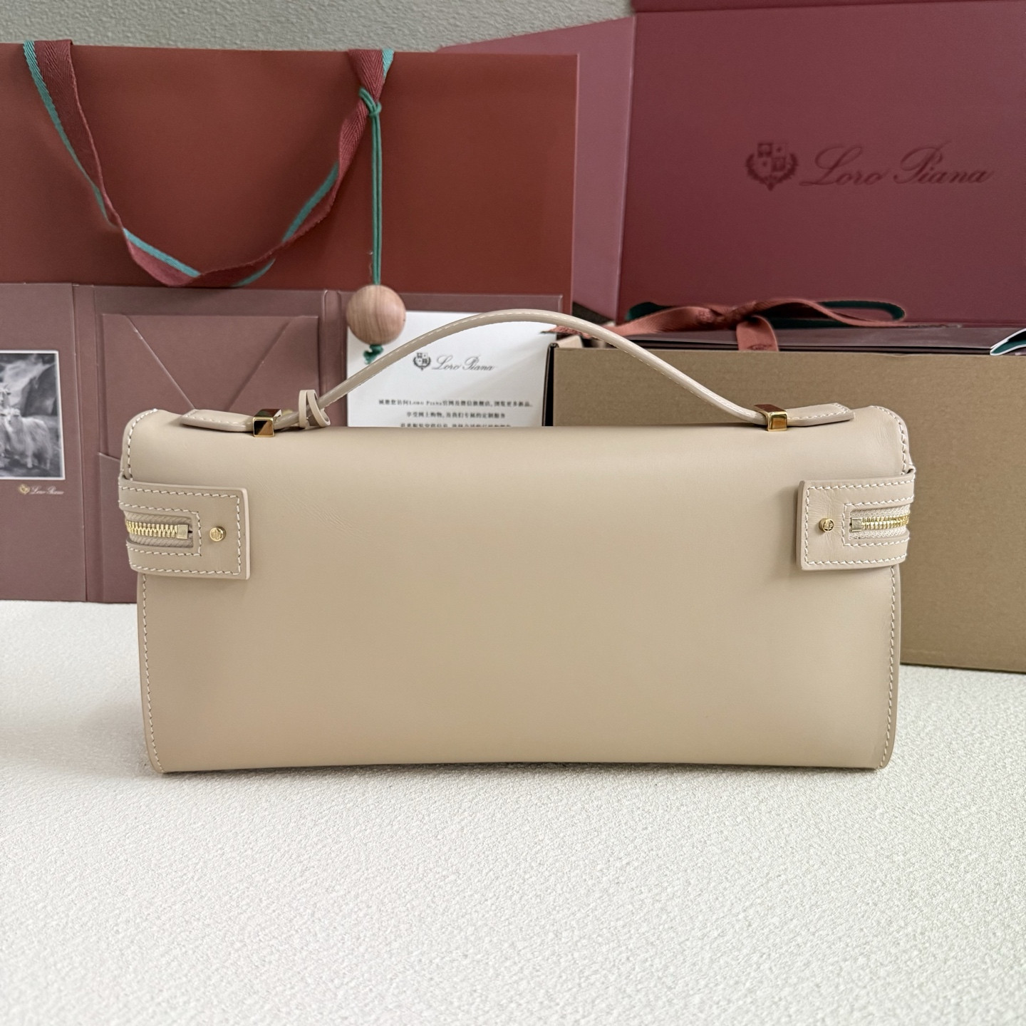 Loro Piana Extra Clutch L29 29x14x3cm