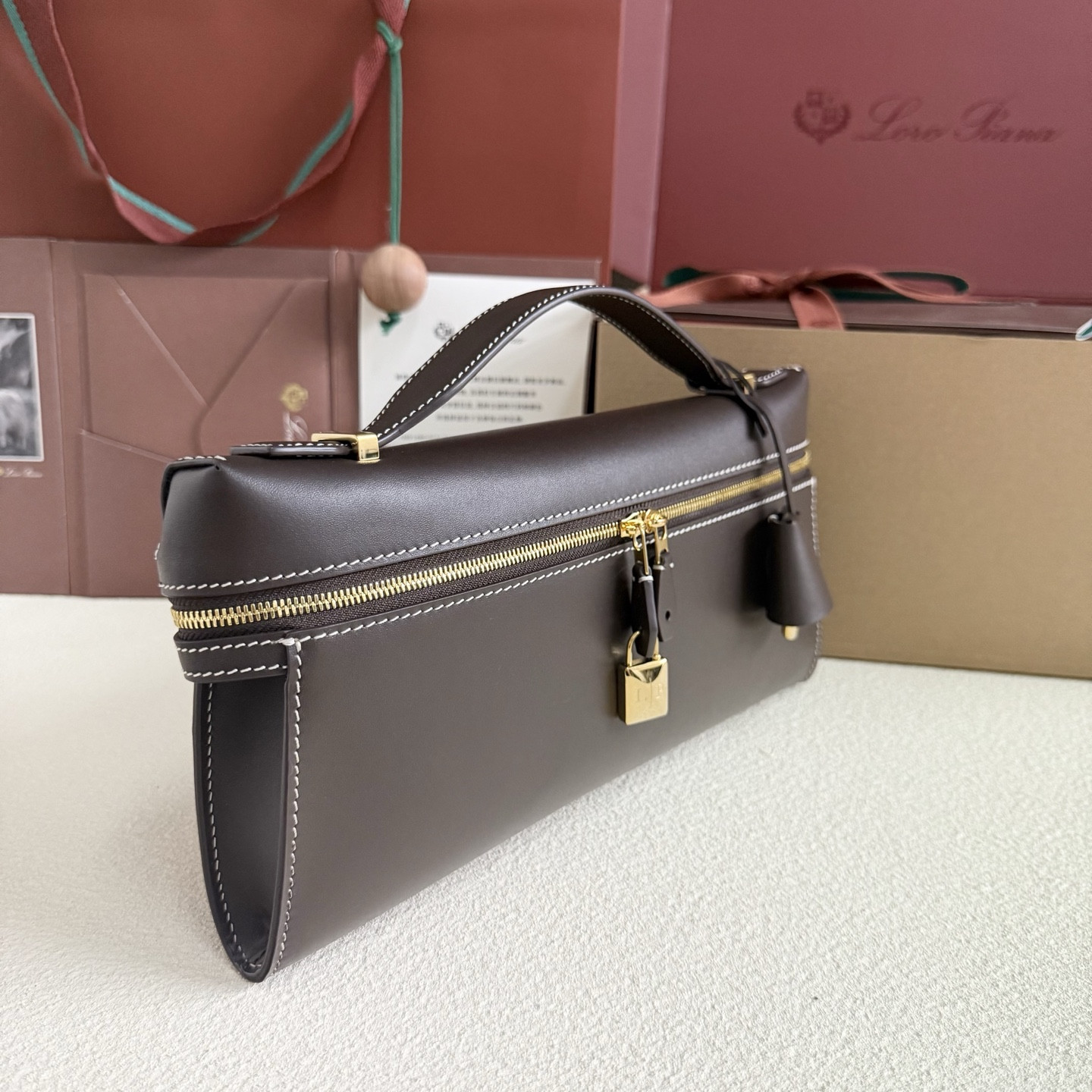 Loro Piana Extra Clutch L29 29x14x3cm