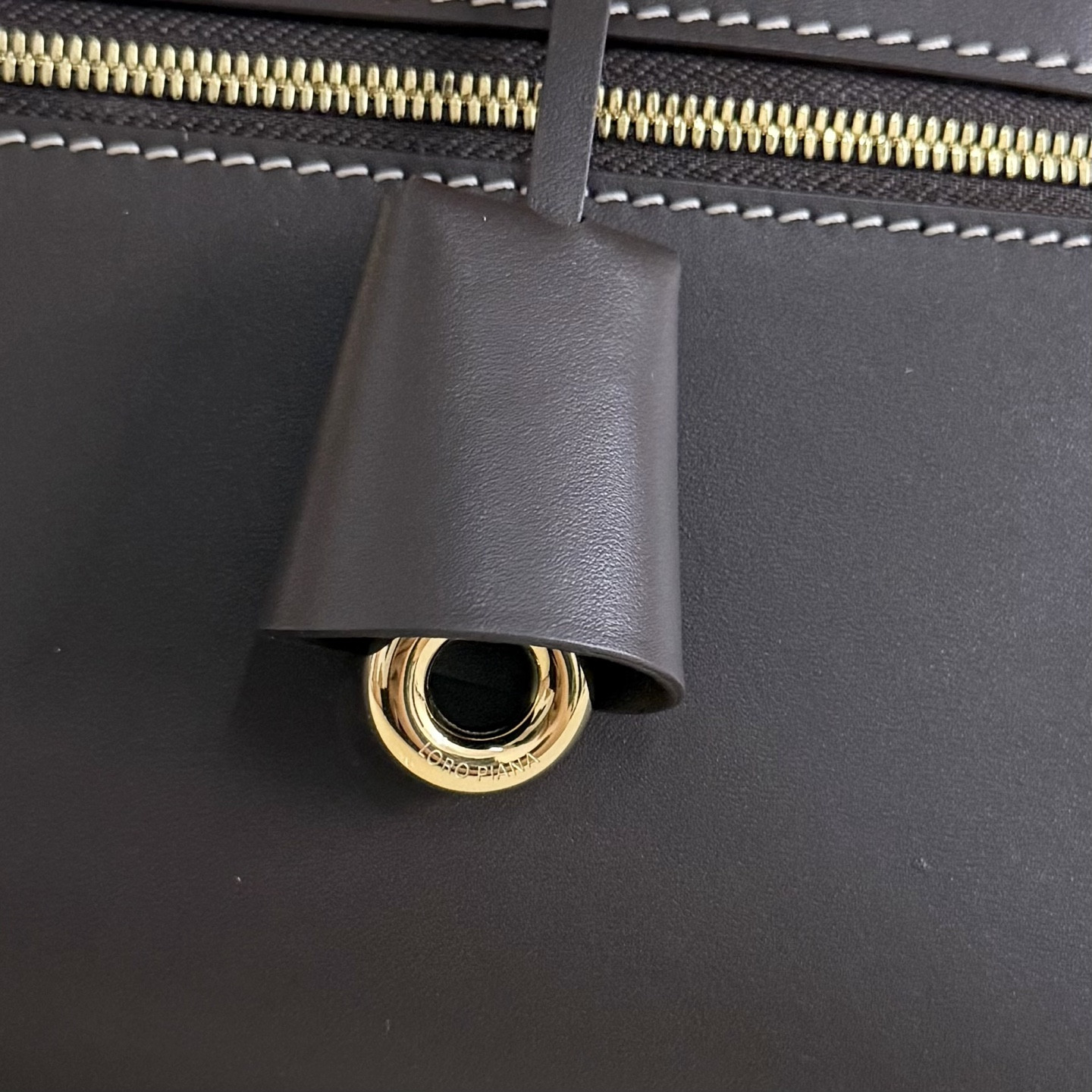 Loro Piana Extra Clutch L29 29x14x3cm