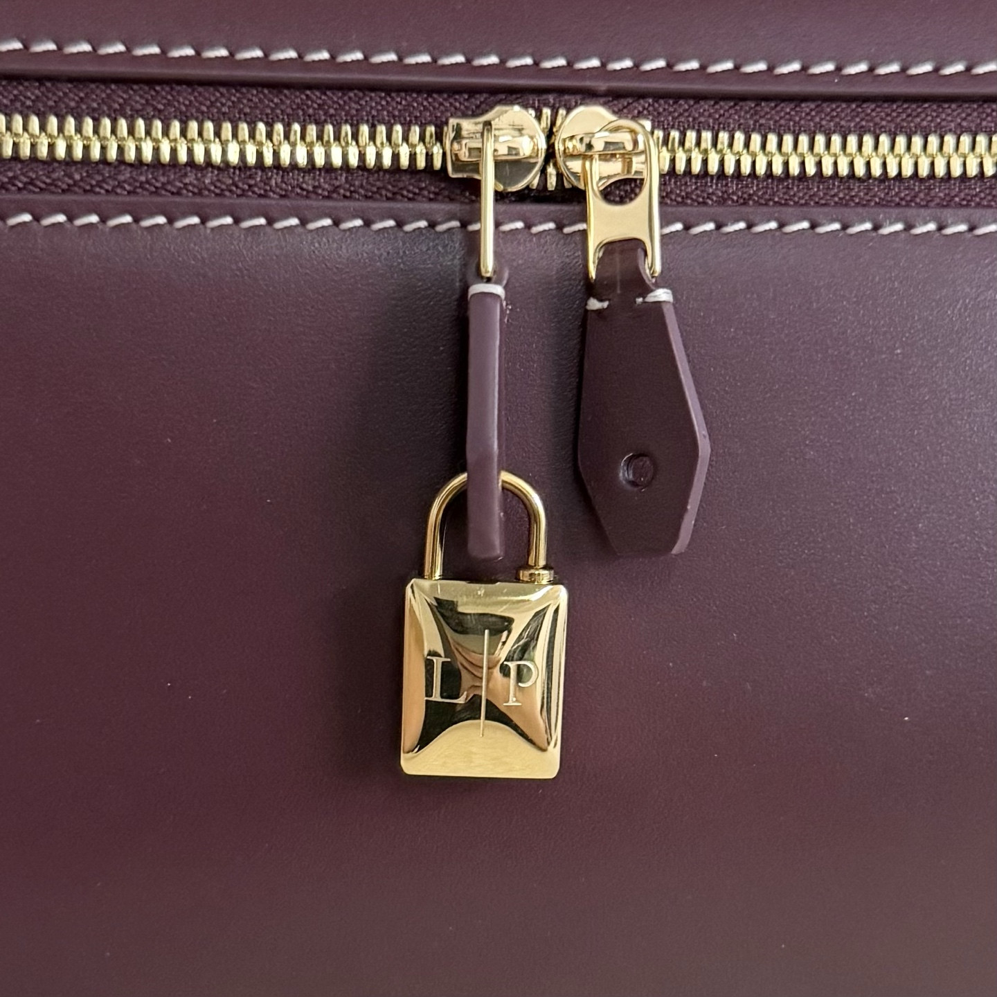 Loro Piana Extra Clutch L29 29x14x3cm