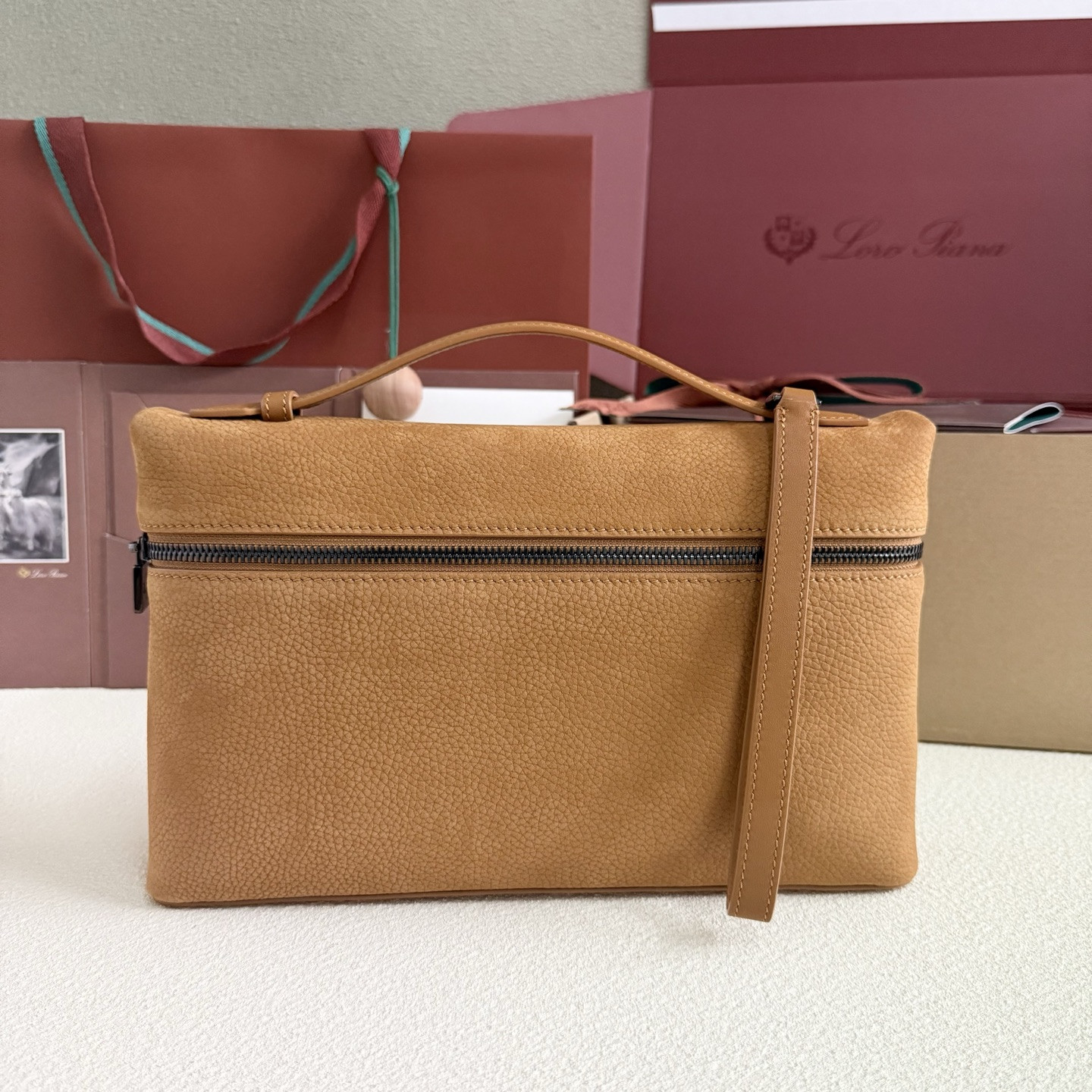 Loro Piana Extra pouch L29 29x18x5cm
