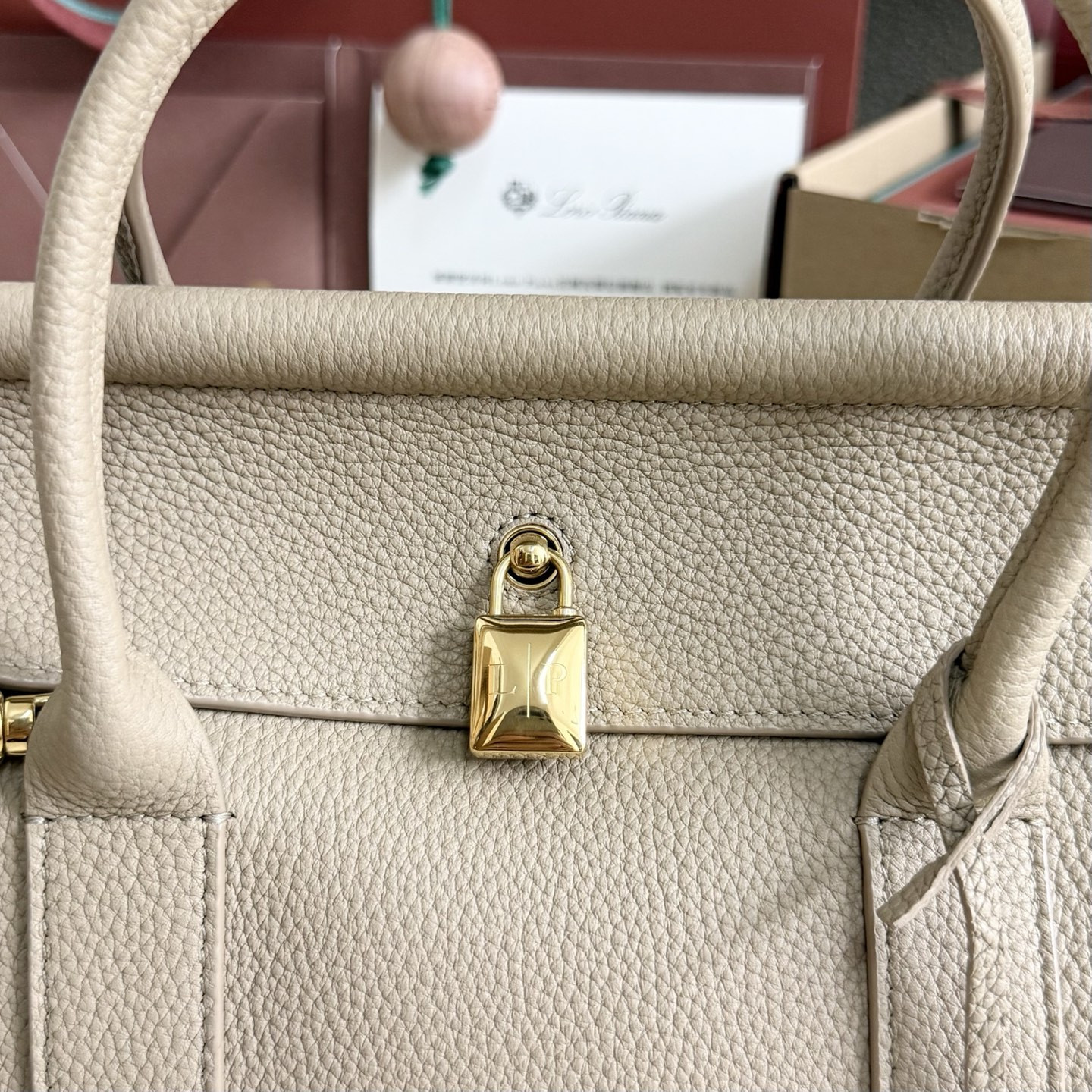 Loro Piana Loom L25 Calfskin 25x18x12.5cm