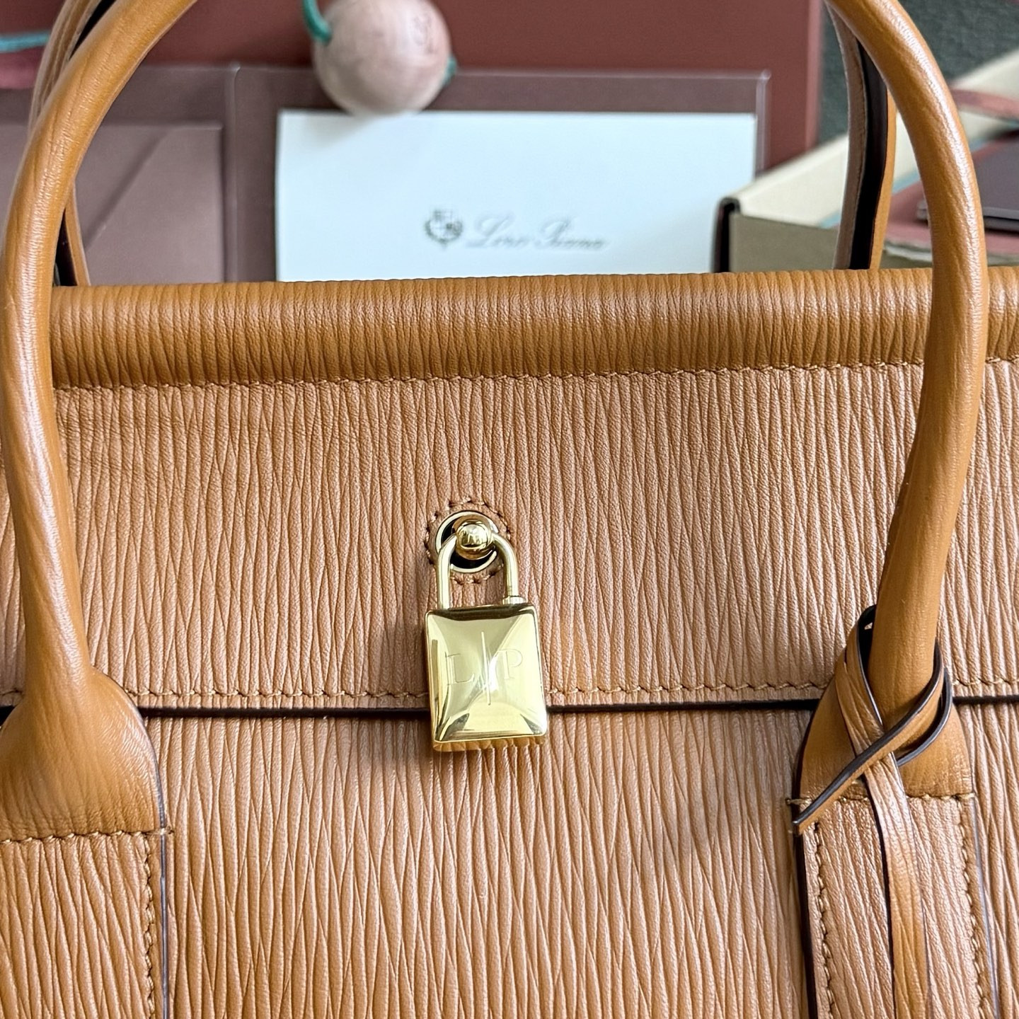 Loro Piana Loom L25 Calfskin 25x18x12.5cm