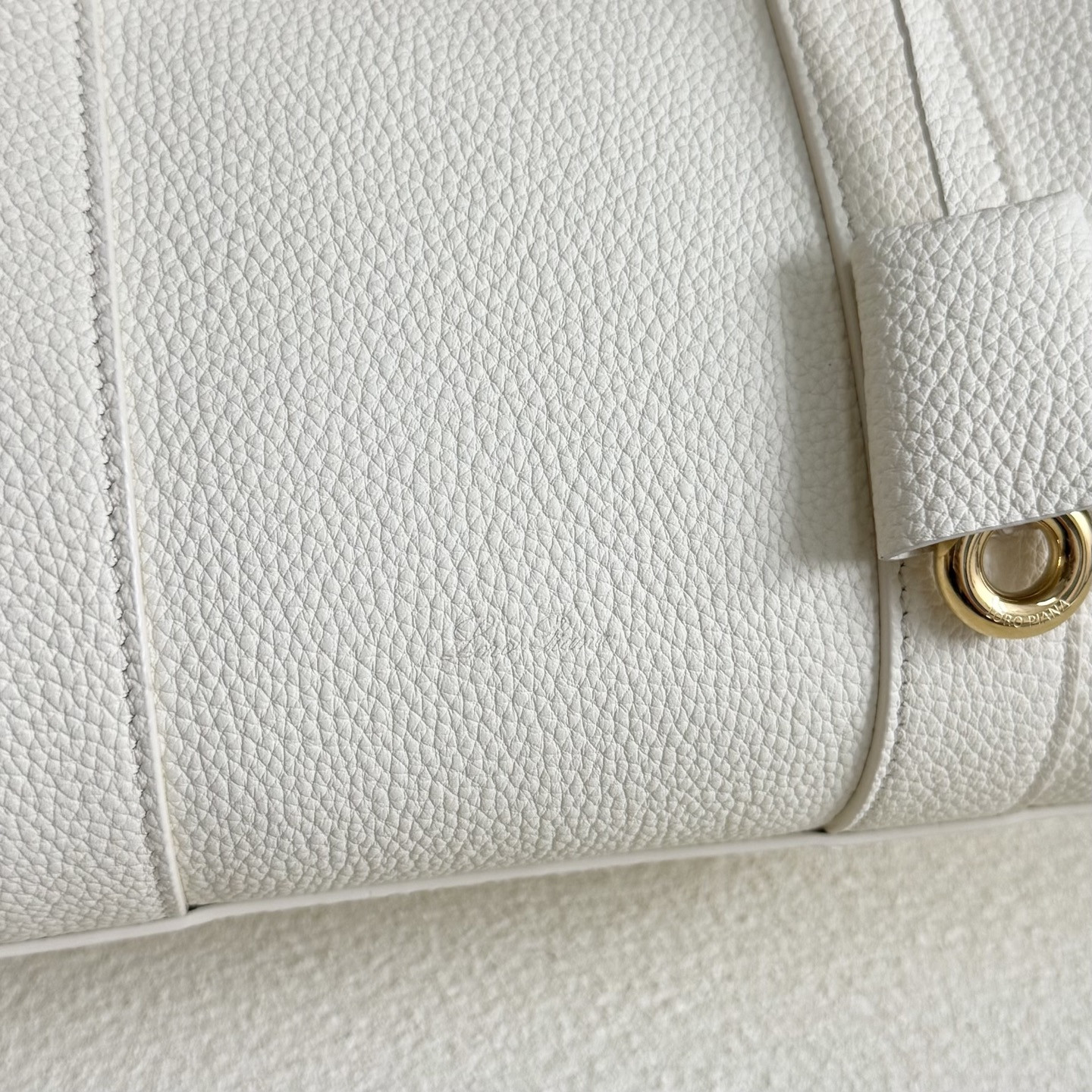 Loro Piana Loom L25 Calfskin 25x18x12.5cm