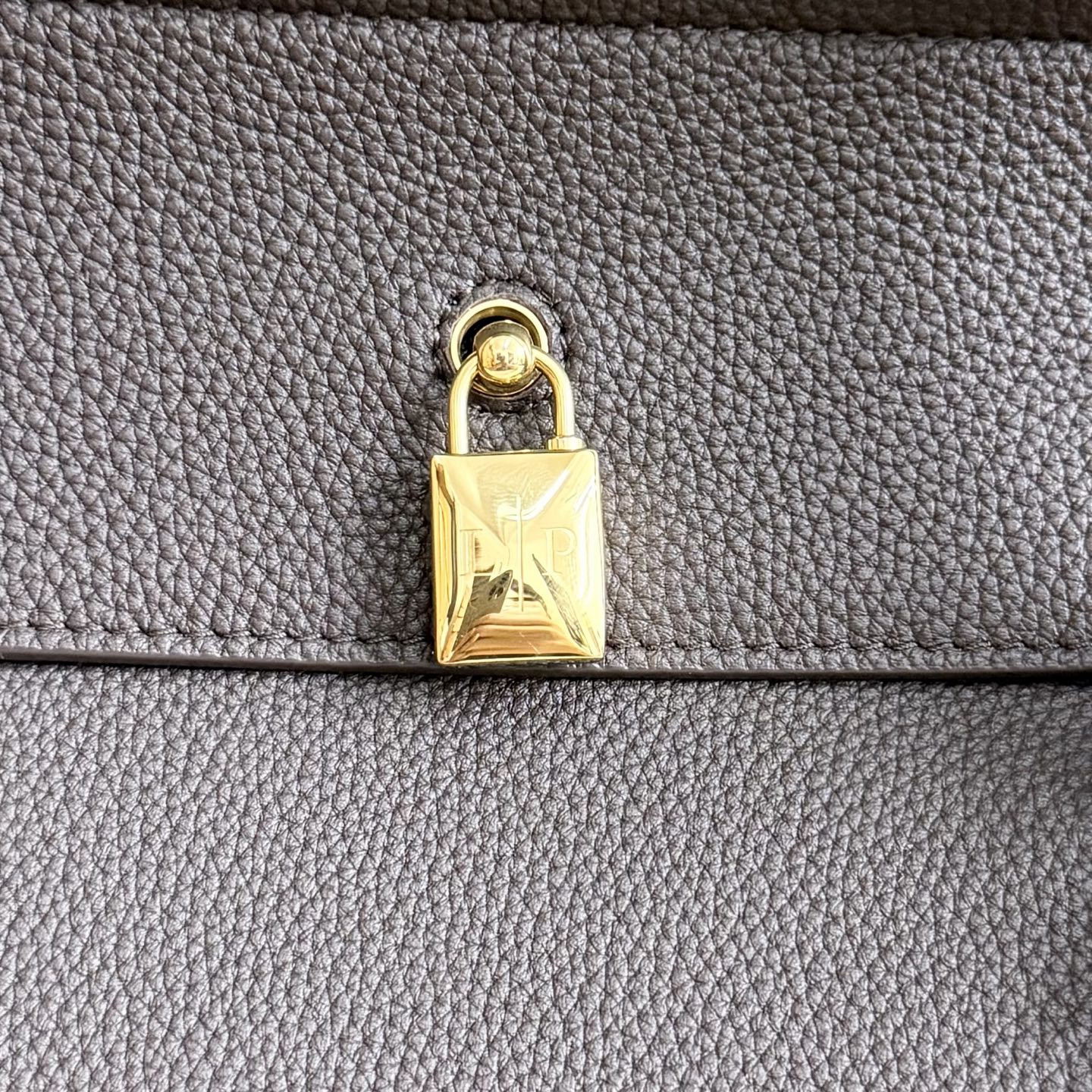 Loro Piana Loom L32 Calfskin 33x23x18cm