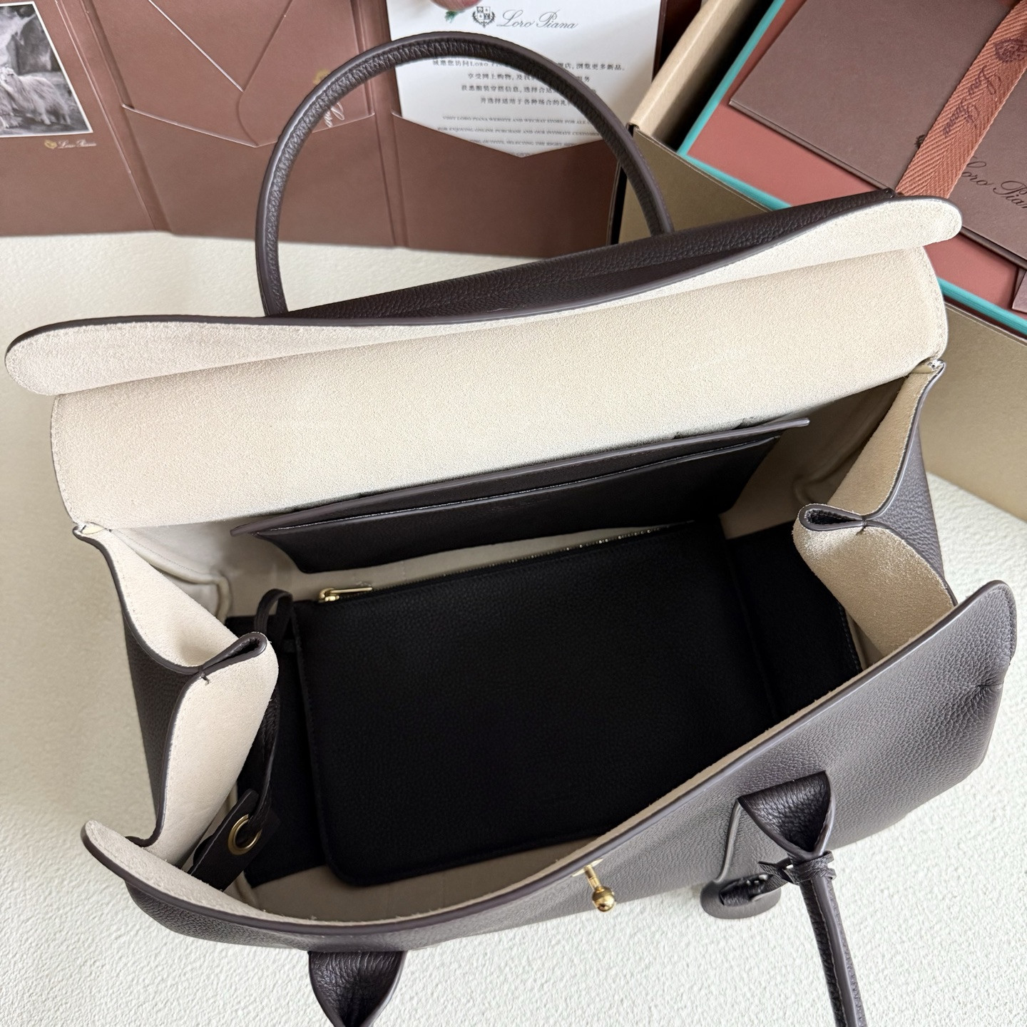 Loro Piana Loom L32 Calfskin 33x23x18cm