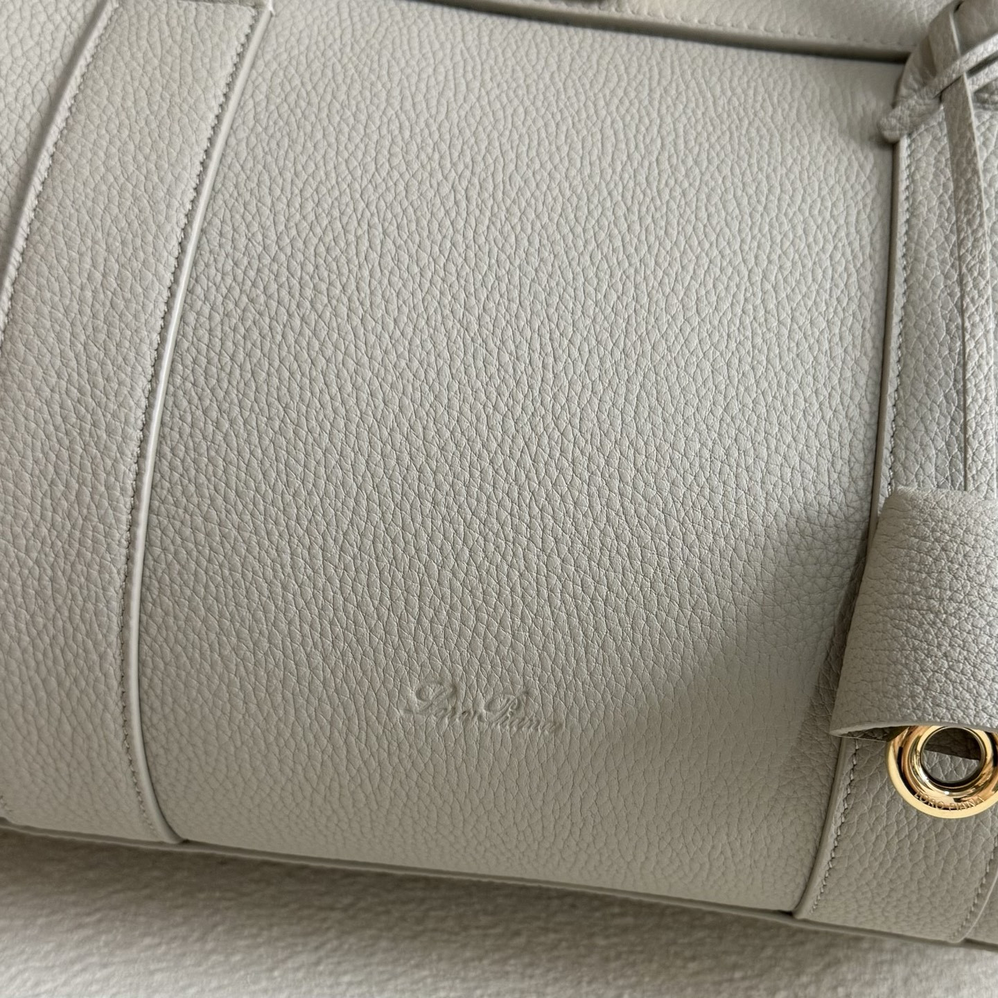 Loro Piana Loom L32 Calfskin 33x23x18cm