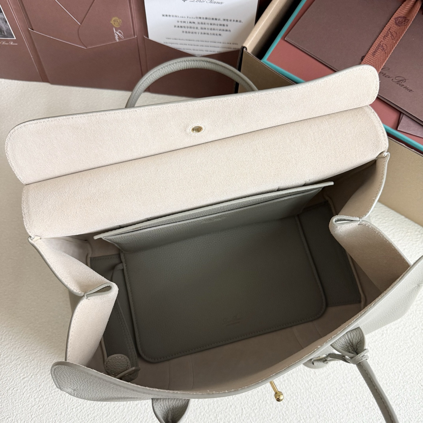 Loro Piana Loom L32 Calfskin 33x23x18cm