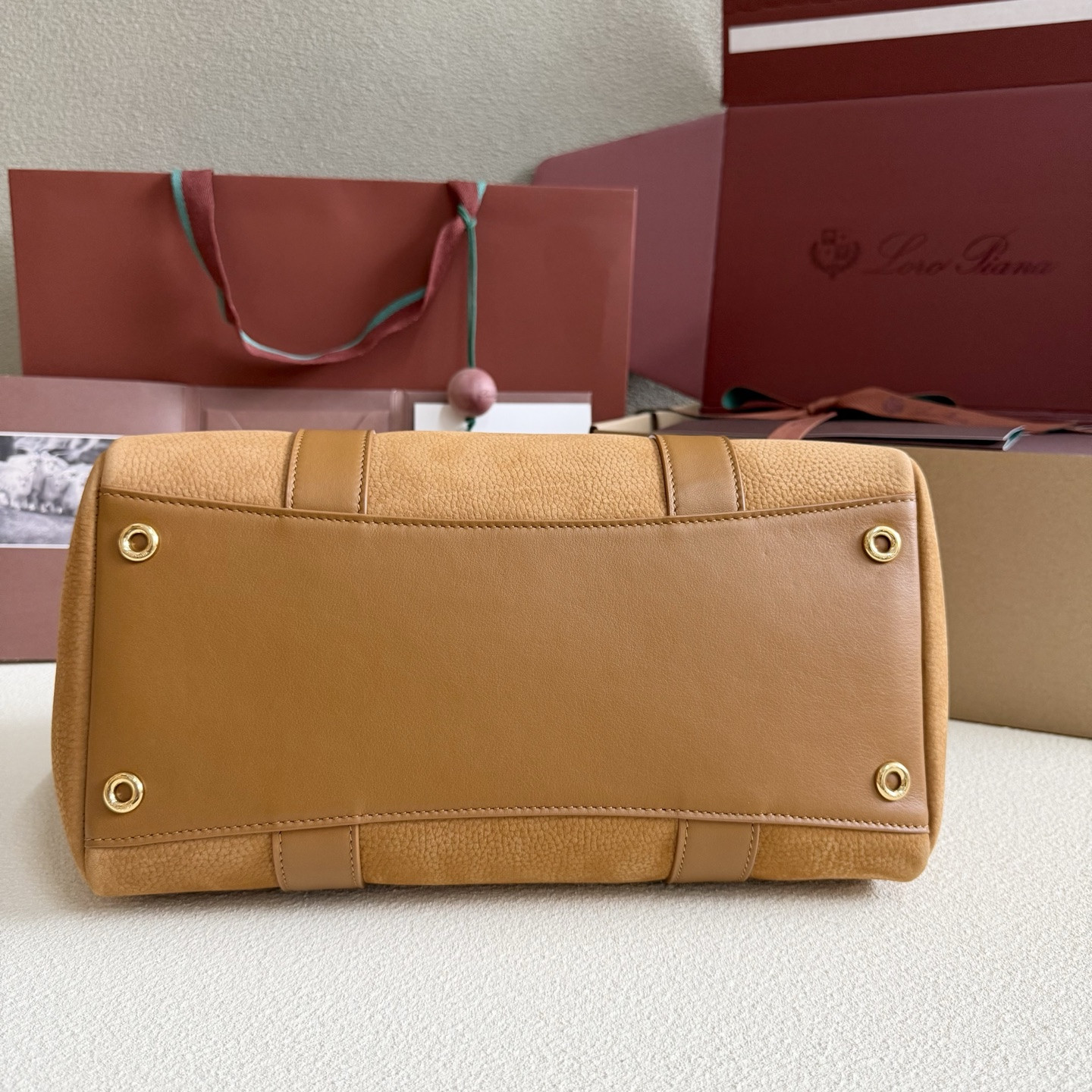 Loro Piana Loom L32 Calfskin 33x23x18cm
