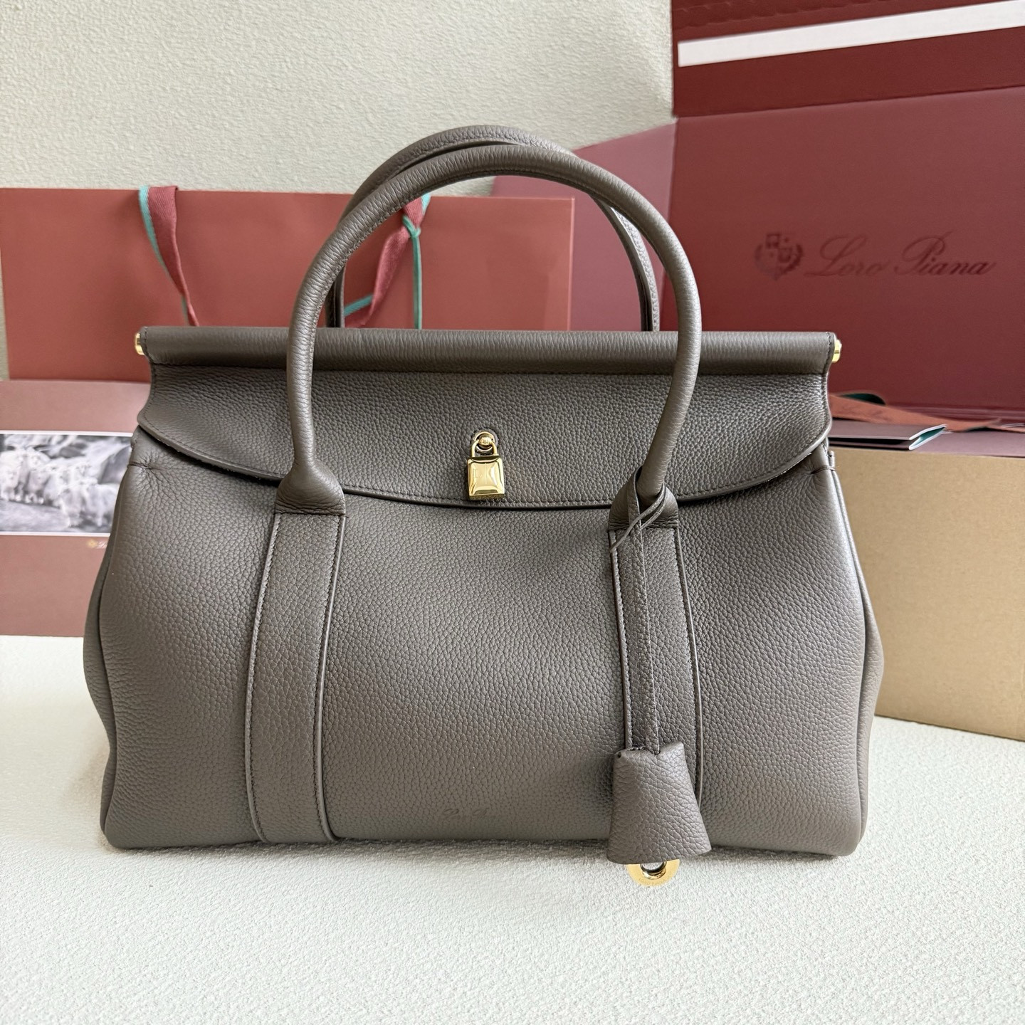 Loro Piana Loom L32 Calfskin 33x23x18cm