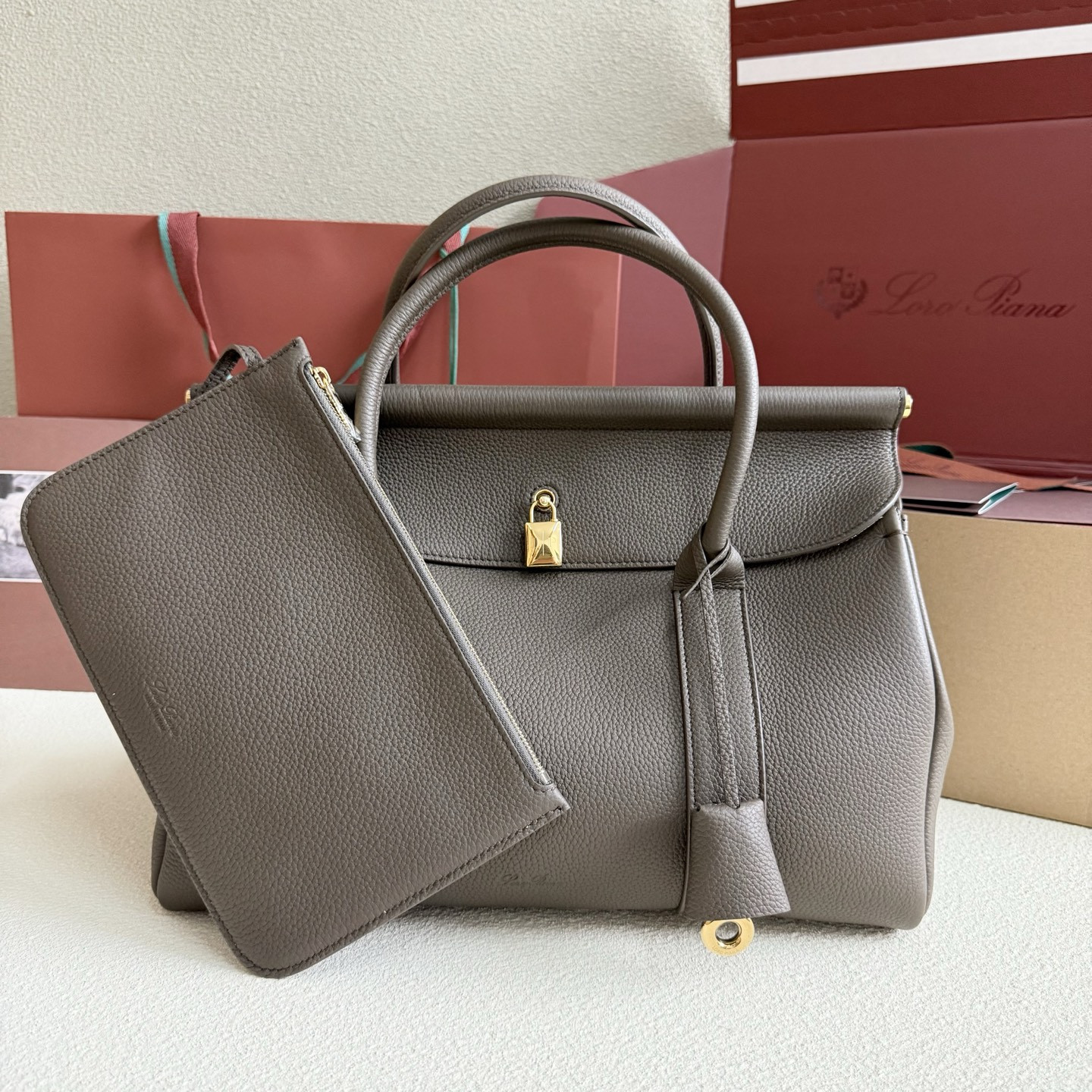 Loro Piana Loom L32 Calfskin 33x23x18cm