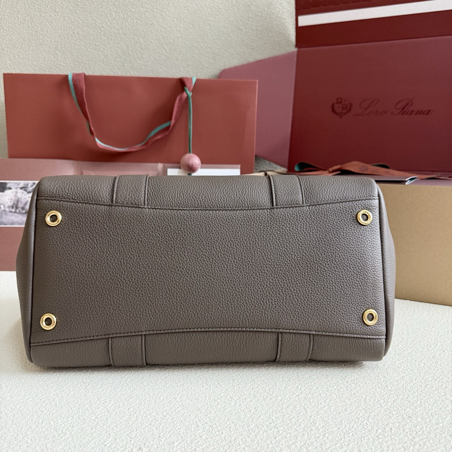 Loro Piana Loom L32 Calfskin 33x23x18cm