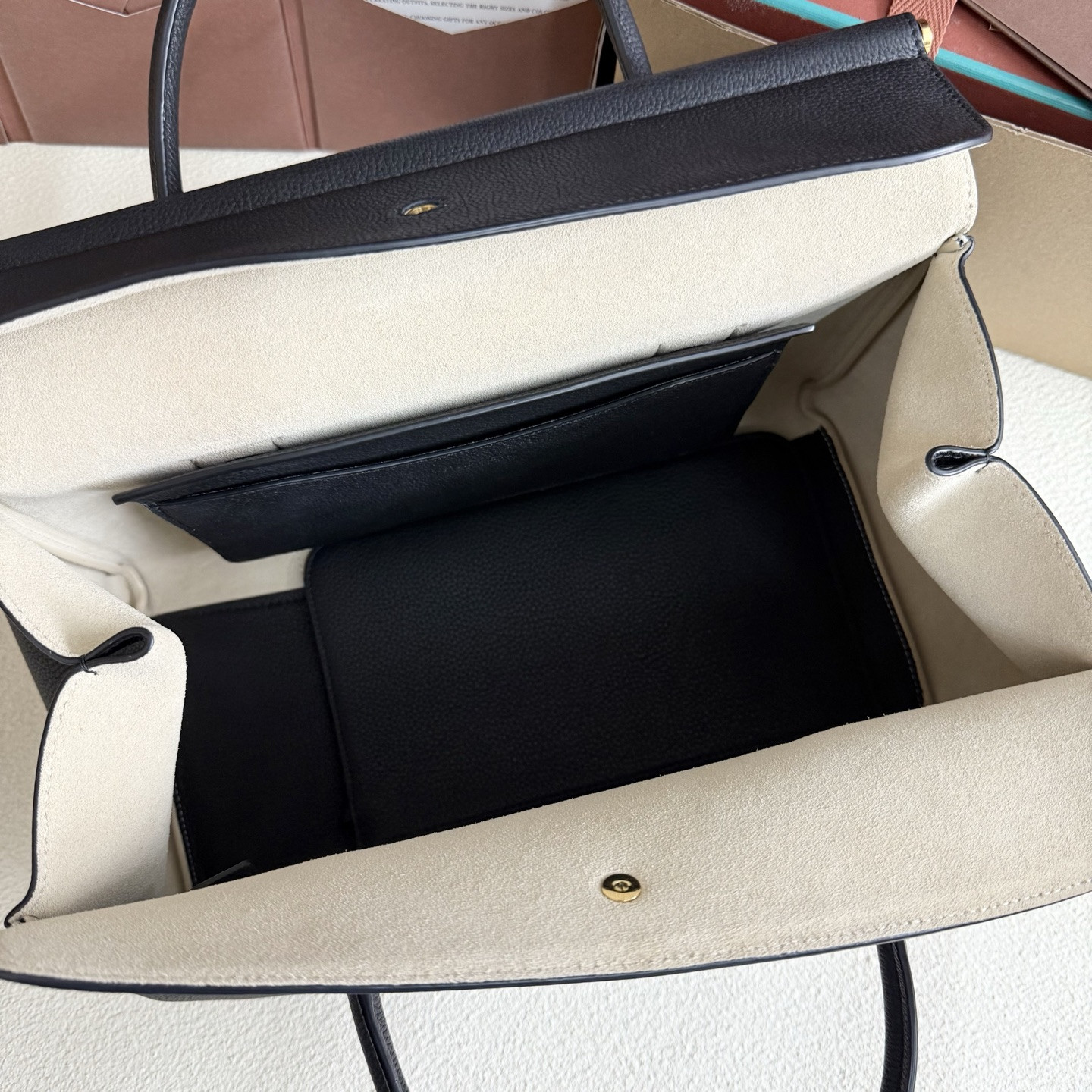 Loro Piana Loom L32 Calfskin 33x23x18cm