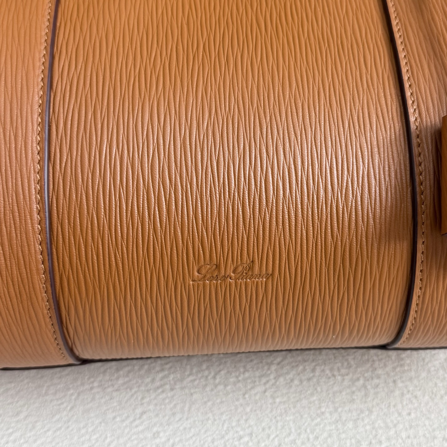 Loro Piana Loom L32 Calfskin 33x23x18cm