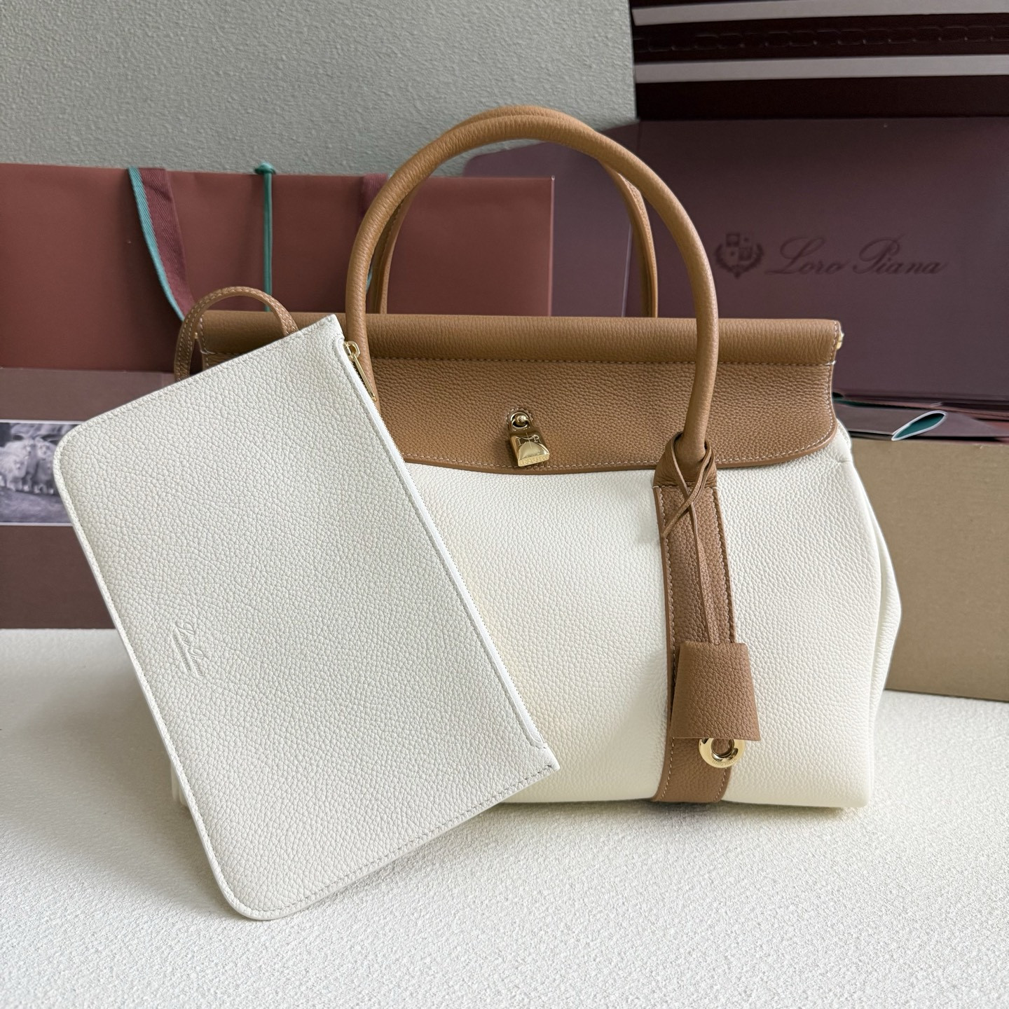 Loro Piana Loom L32 Calfskin 33x23x18cm