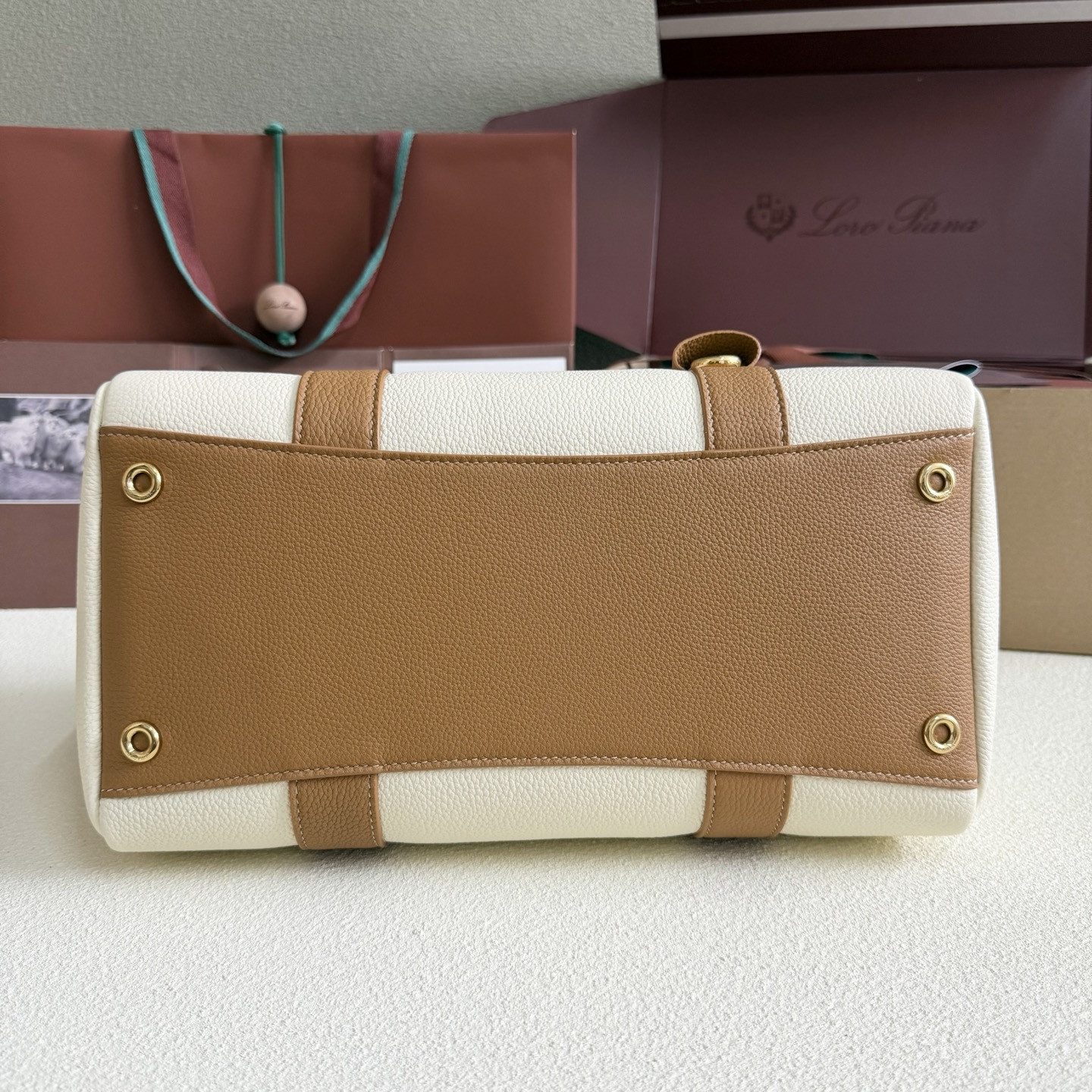 Loro Piana Loom L32 Calfskin 33x23x18cm