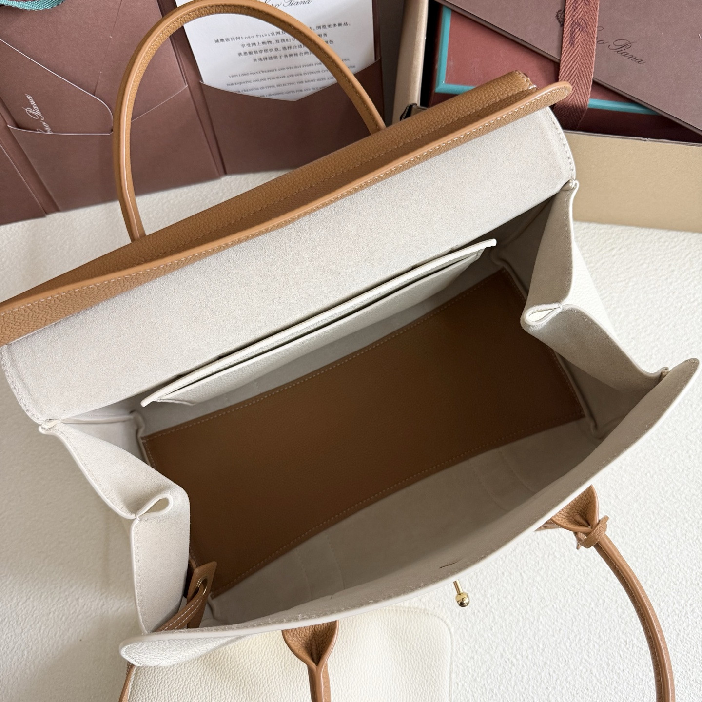 Loro Piana Loom L32 Calfskin 33x23x18cm