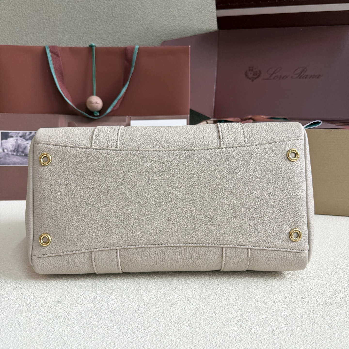 Loro Piana Loom L32 Calfskin 33x23x18cm