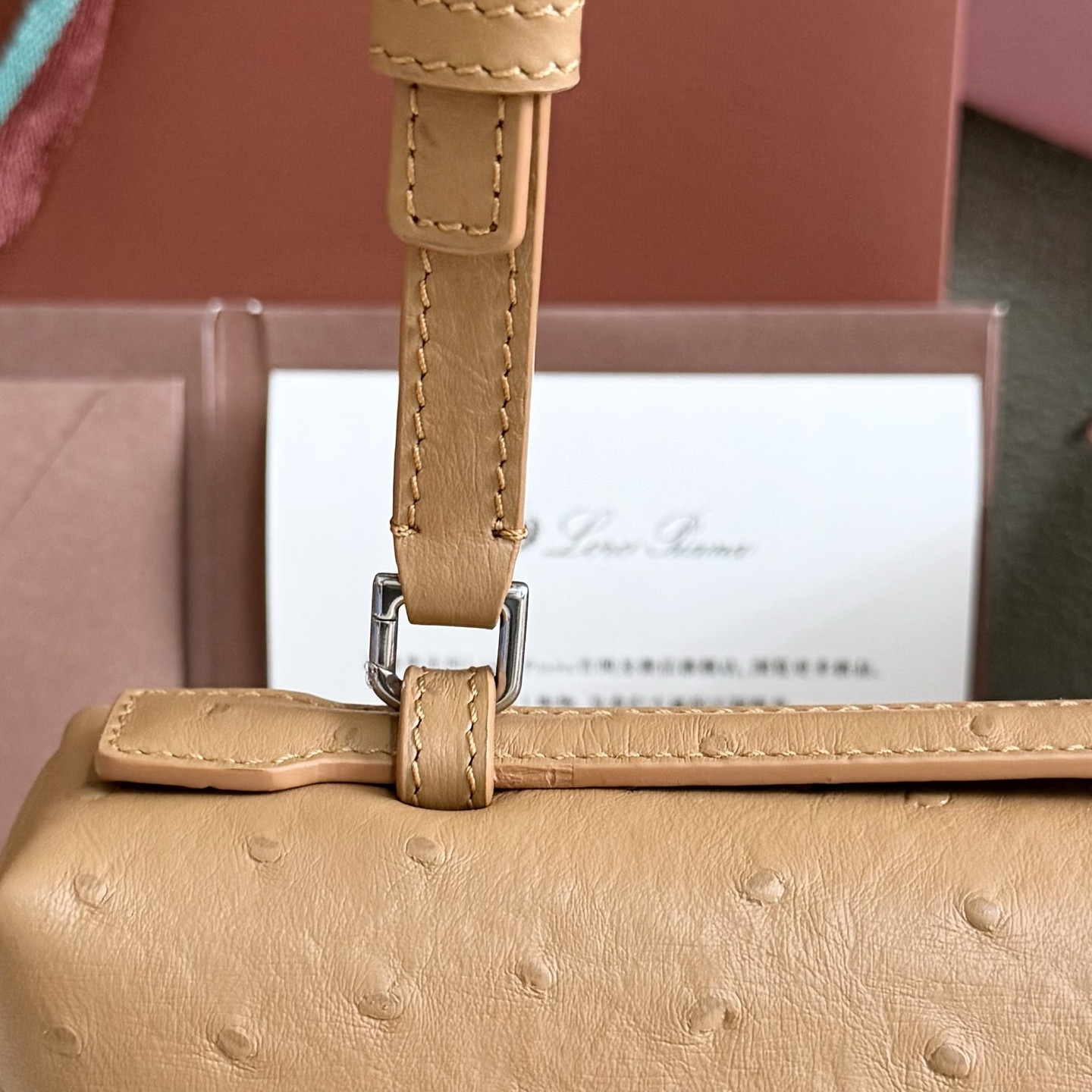 Loro Piana Extra Pocket L27 Ostrich-grained Leather 16x27x10cm