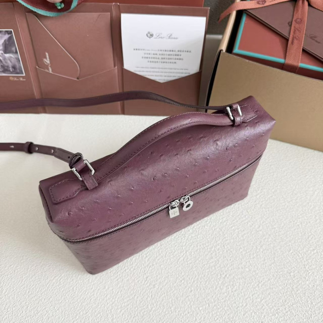 Loro Piana Extra Pocket L27 Ostrich-grained Leather 16x27x10cm