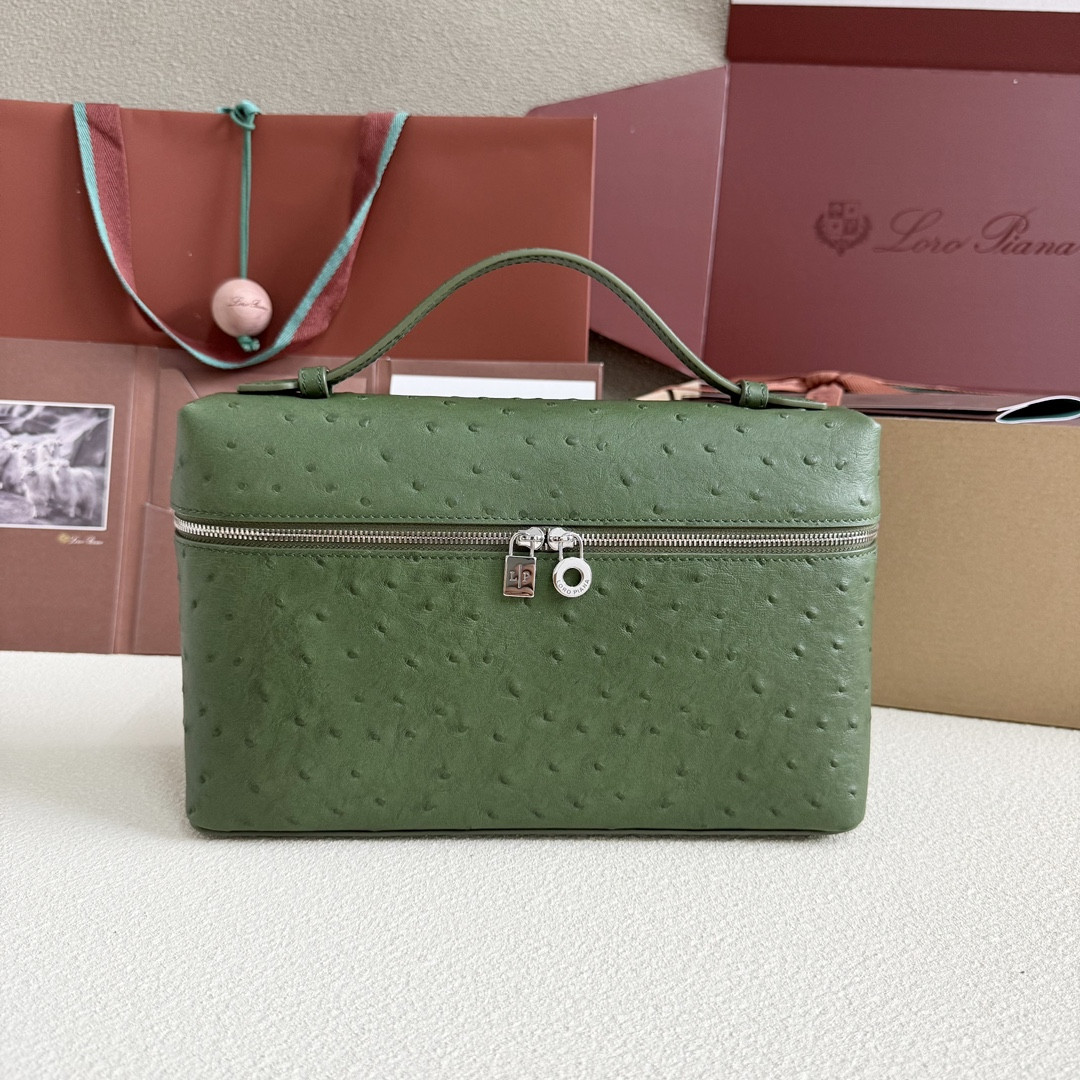Loro Piana Extra Pocket L27 Ostrich-grained Leather 16x27x10cm