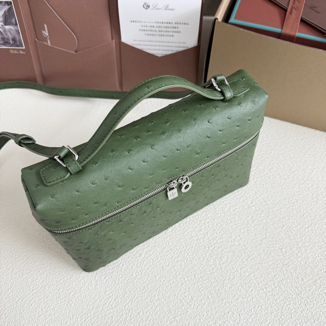 Loro Piana Extra Pocket L27 Ostrich-grained Leather 16x27x10cm