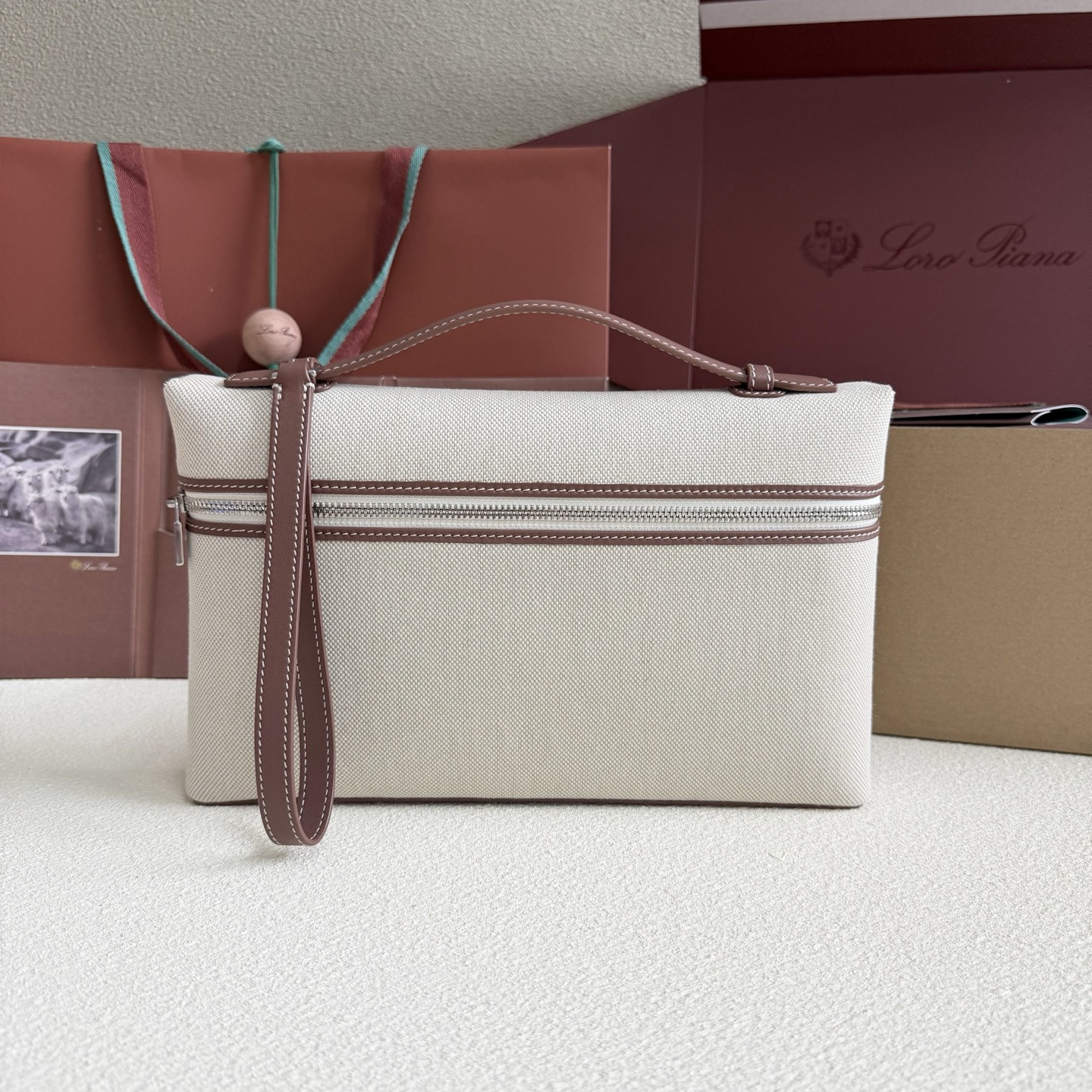 Loro Piana Extra pouch L29 29x18x5cm