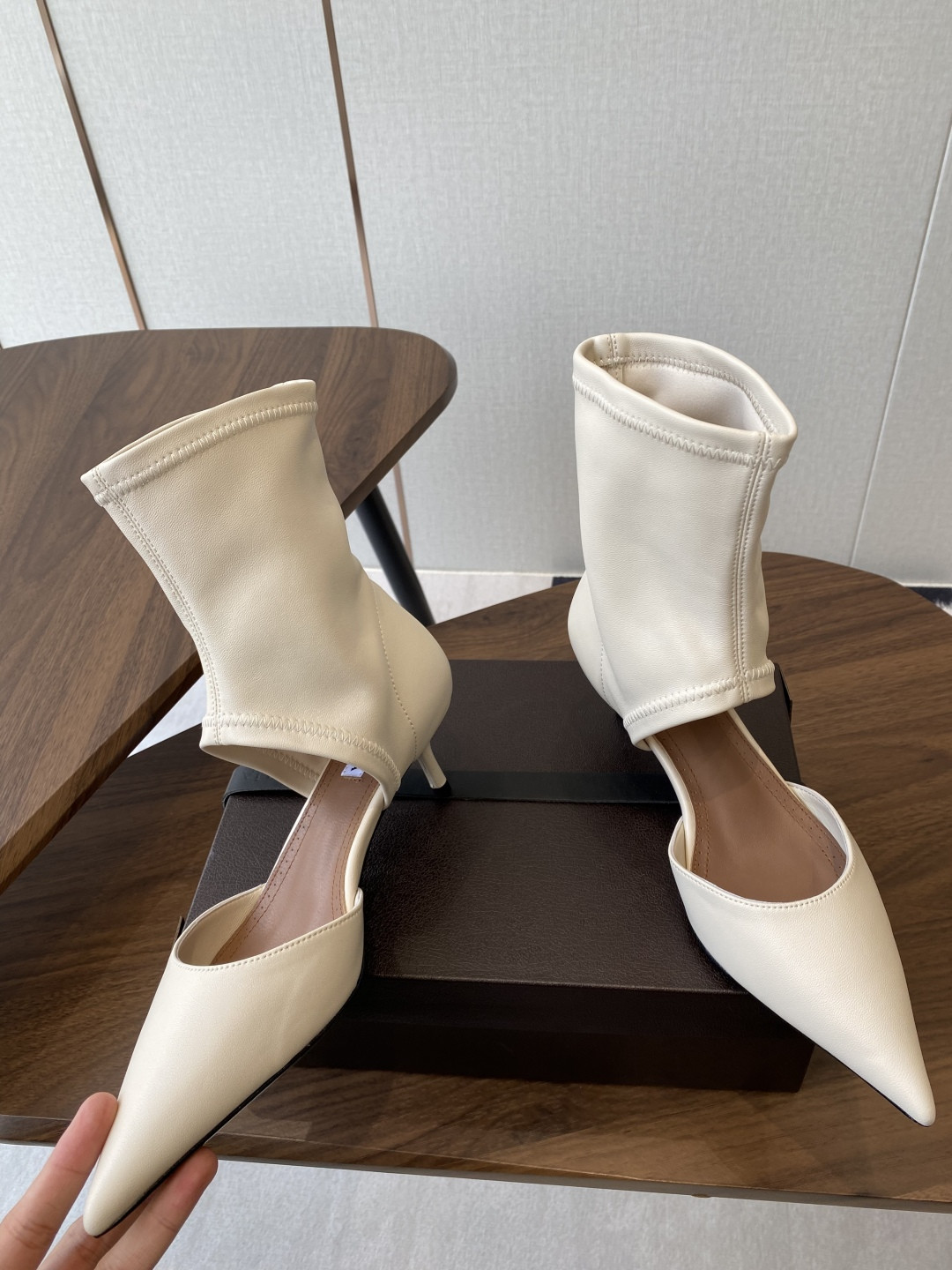 UA ALAÏA LOW BOOTS 5.5cm Heel